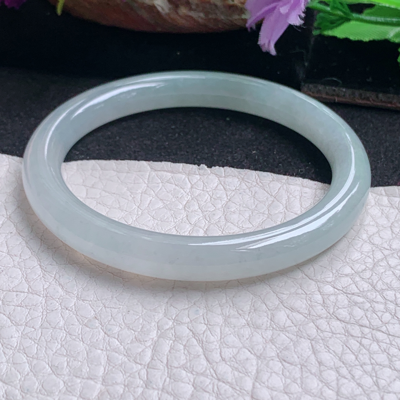 n小圈口52*7.6美人镯 天然缅甸翡翠a货手镯纯美圆条叮当镯