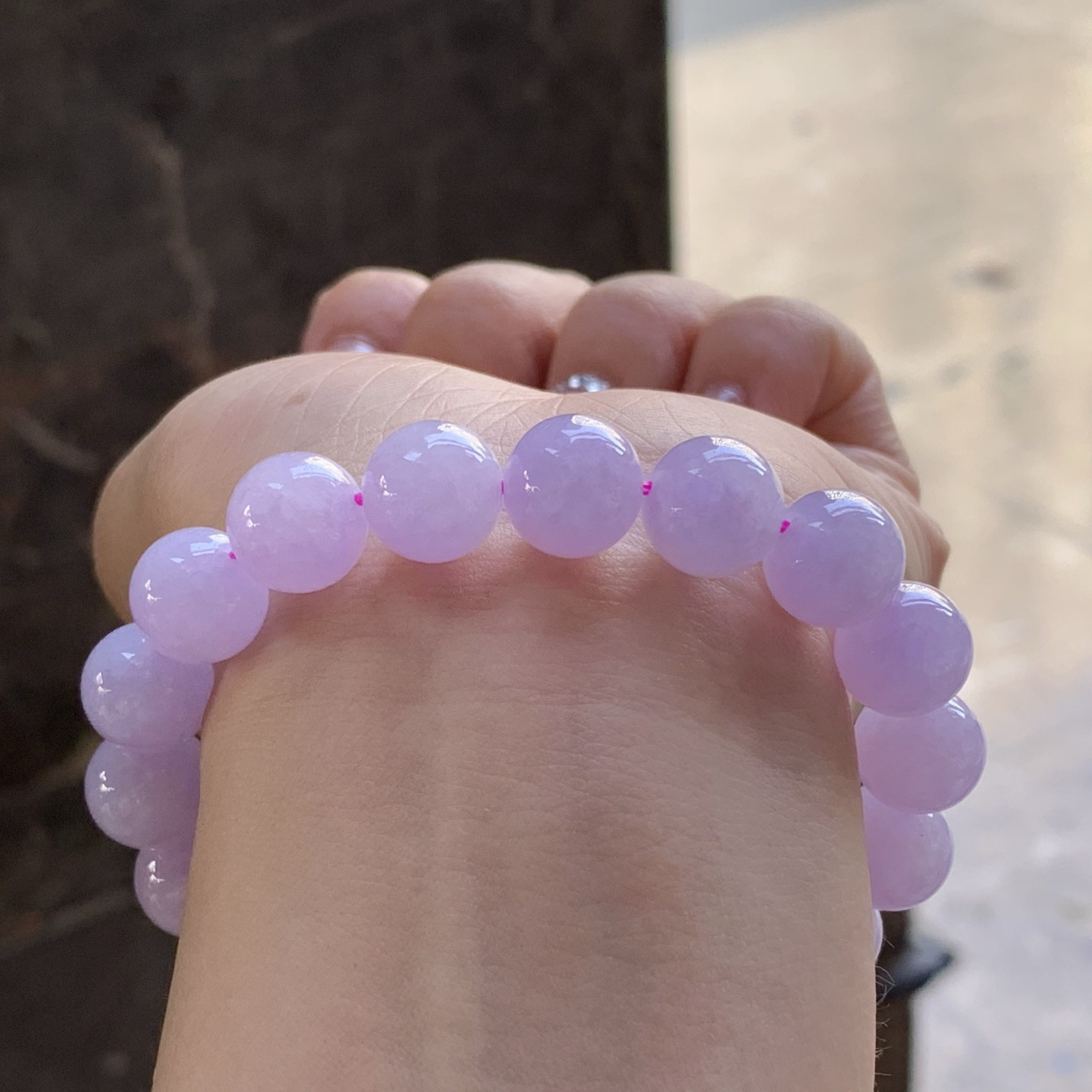 粉春手串
颜色漂亮 玉质细腻