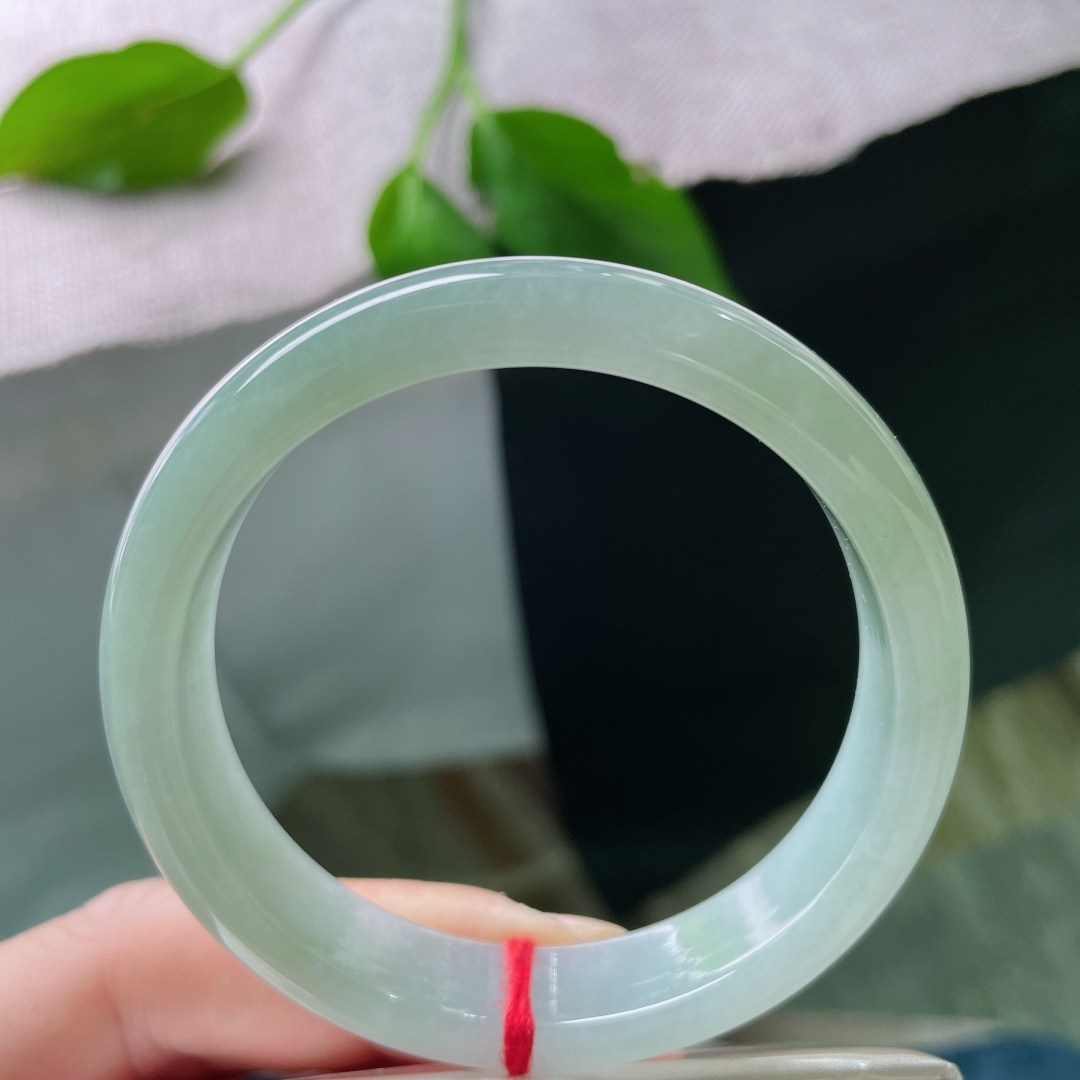 52.5/11.9/6.6，浅绿底正圈，色泽清爽，甜美，从容自若，ss50283a