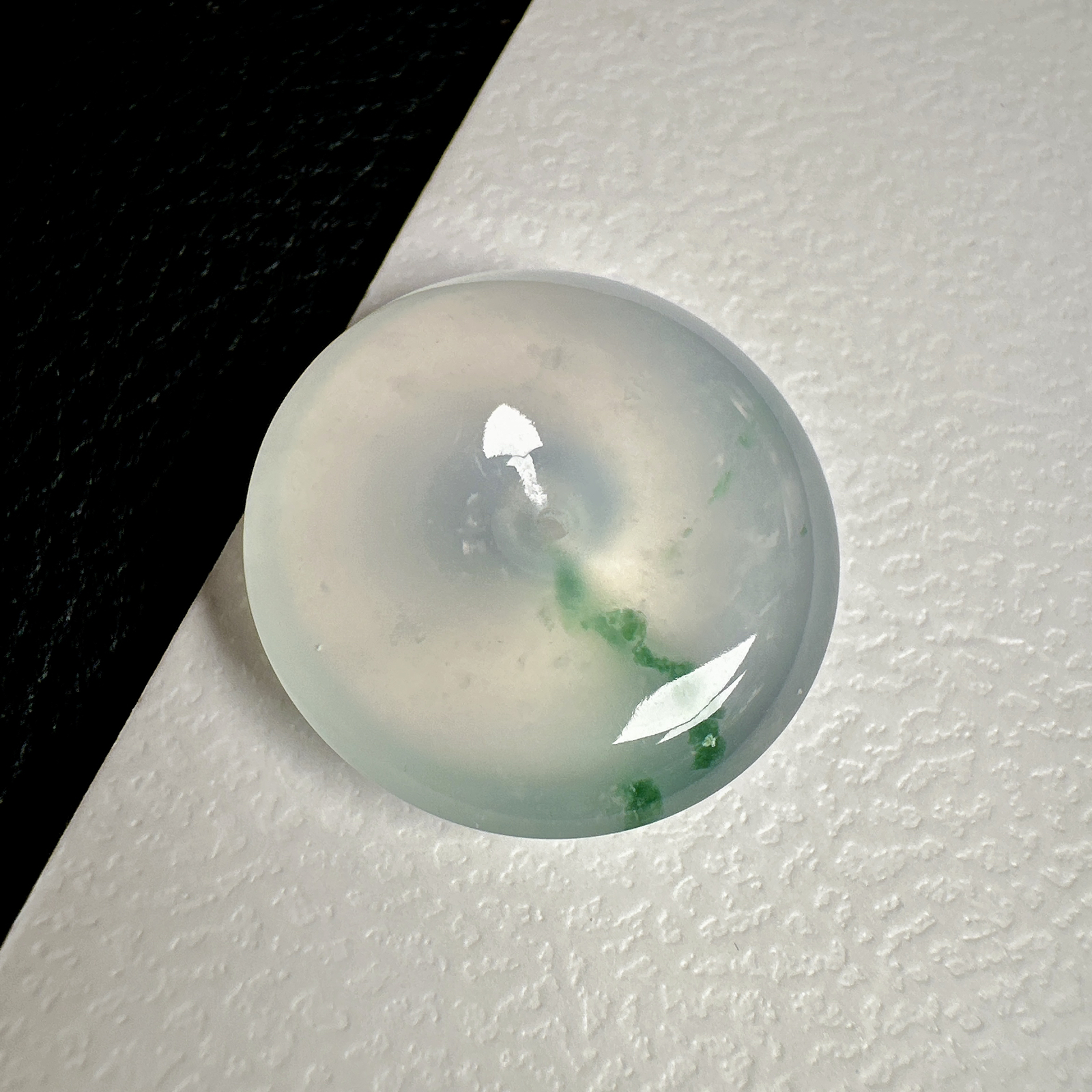 【冰种飘绿平安扣】质地细腻，品质很好，冰感十足，胶感明显，收藏品质