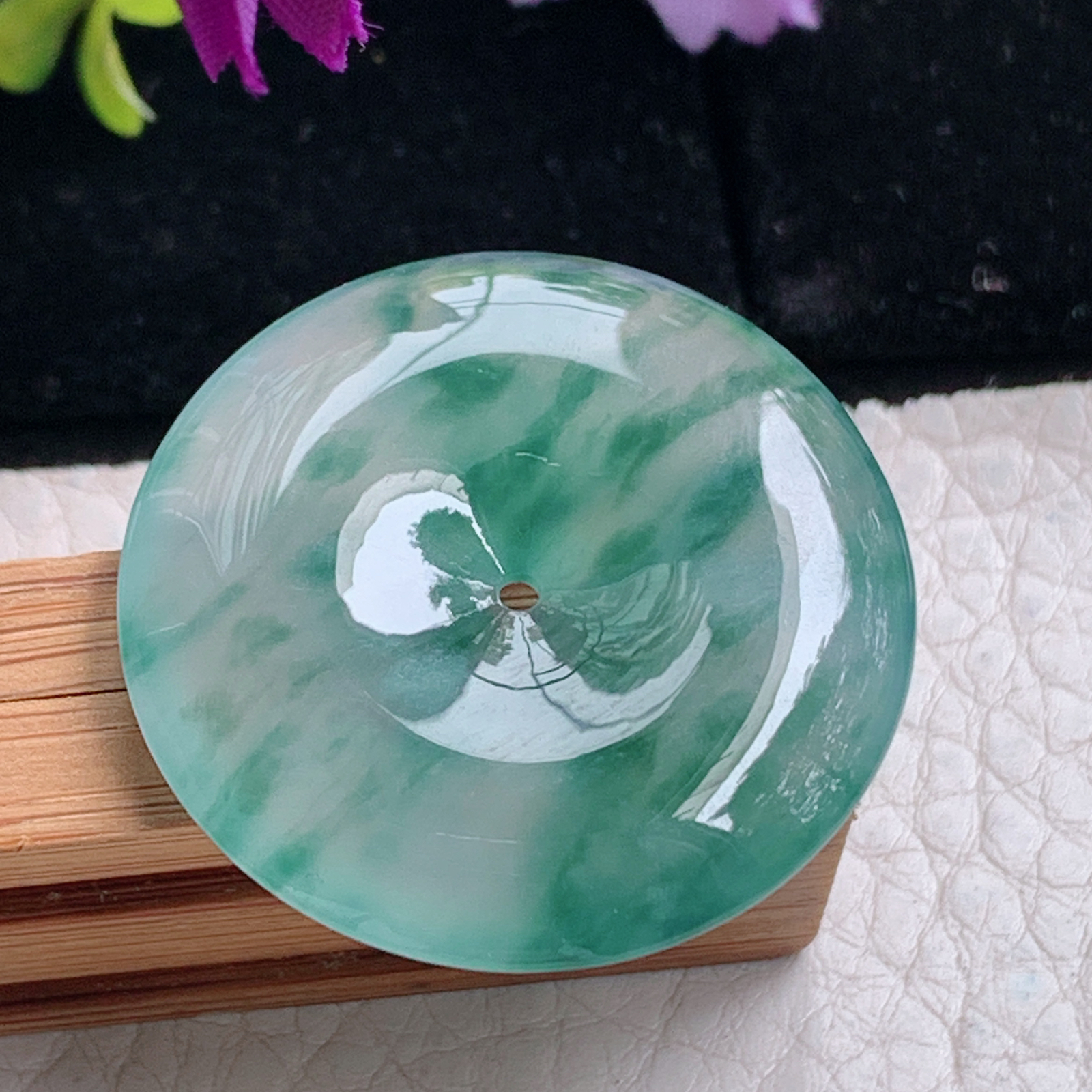 zz3实拍31*5.5天然缅甸翡翠冰飘花平安吊坠 简约高雅玉扣子玉坠