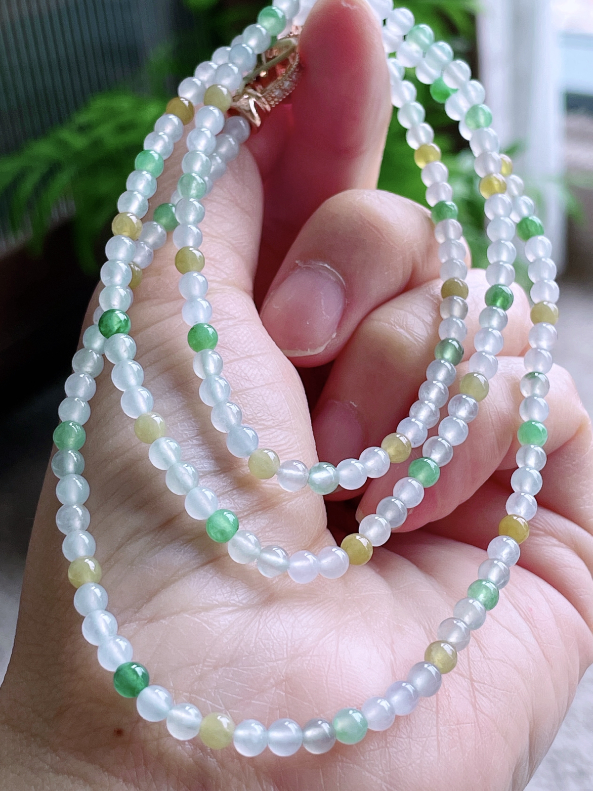 冰多宝圆珠珠子珠链
【尺寸】3.8mm，34cm