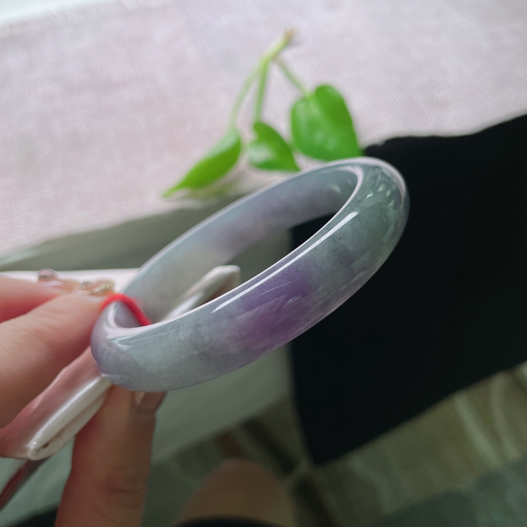 59.2/12.1/8.3，茄紫正圈，种老水足，细腻，富丽妖娆，沉稳中带着贵气，ss50335a