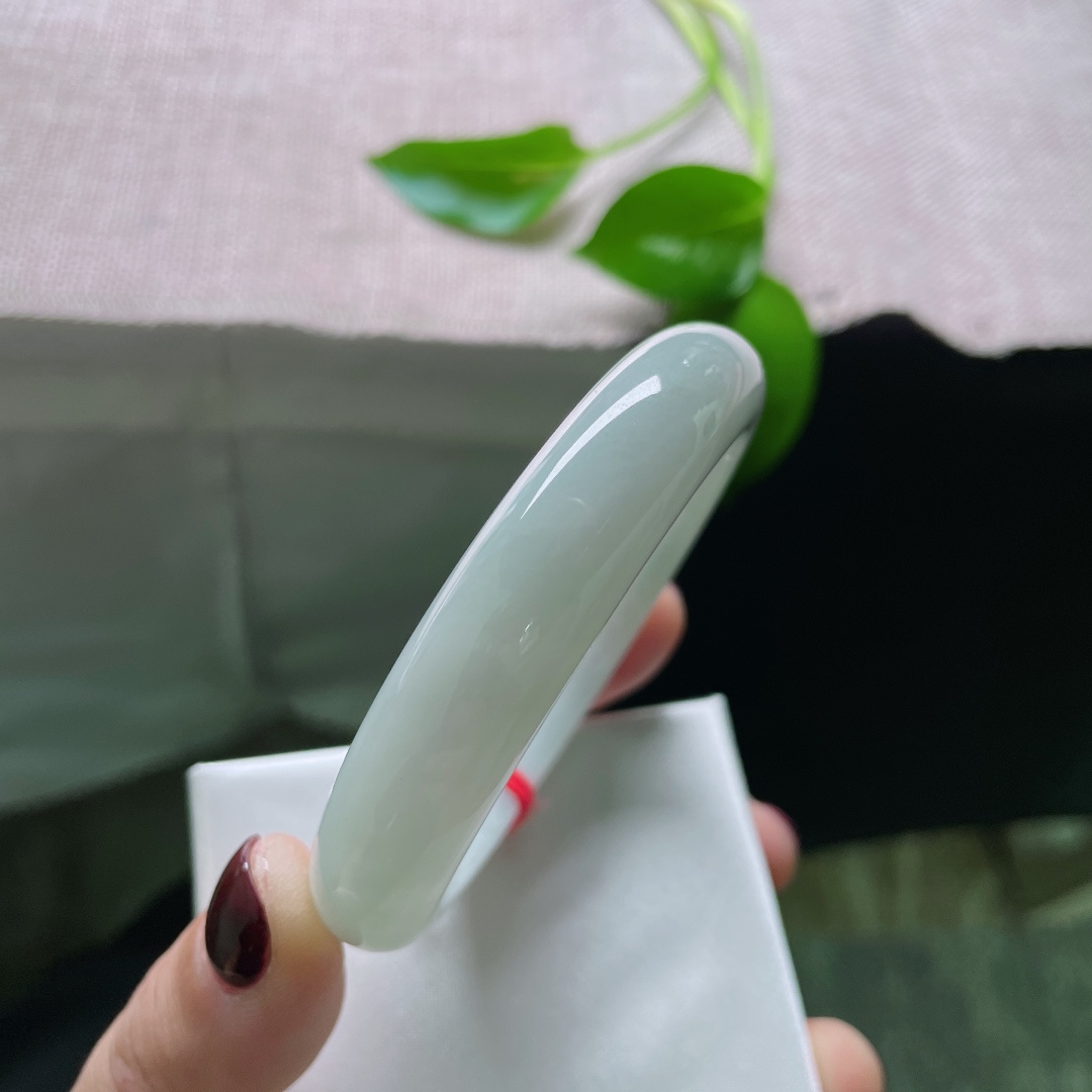 57.1/12.8/8.8，浅绿底正圈，水头好，种老，温馨素净，显气质，棉线纹，ss49202a