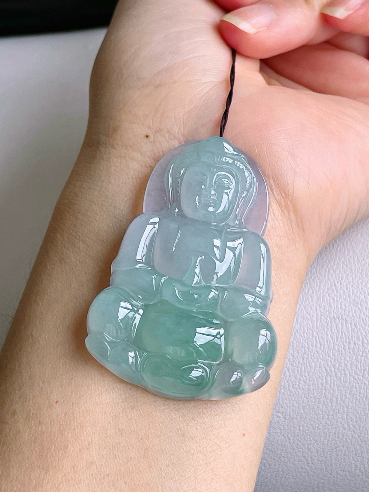 【裸石】冰晴水观音大观音吊坠
【说明】缅料 性价比高  
【尺寸】56.4-37.6-7.5