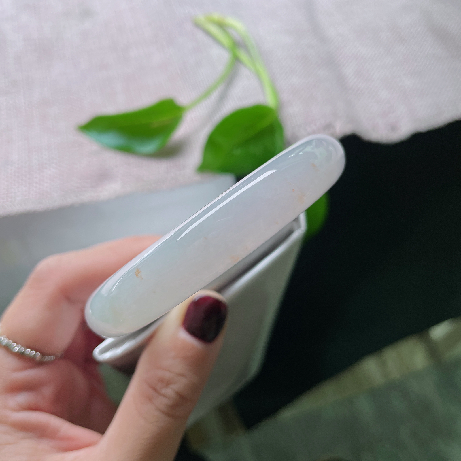 56.3/12.4/8.7紫罗兰正圈，水润细腻，清新简约，洒金招财进宝，甜美..