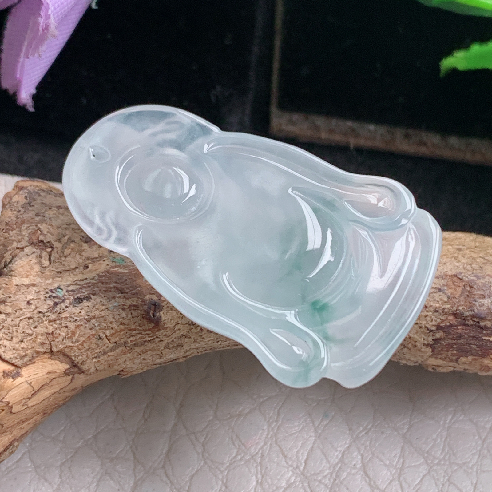 lz实拍29.5*18.3*6.2天然缅甸翡翠立体冰飘花财爷 财神爷玉吊坠 玉挂件