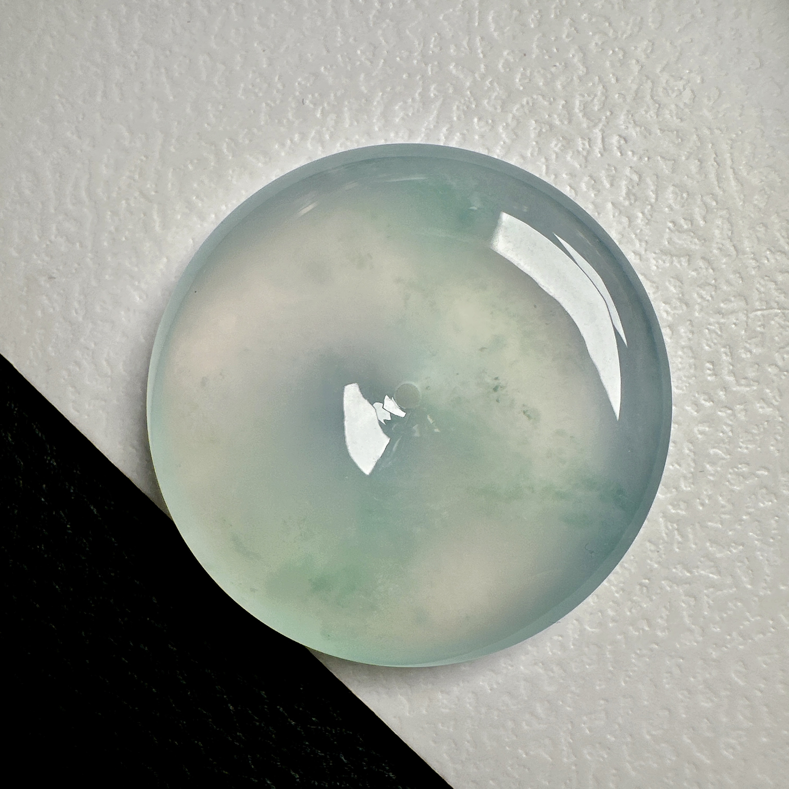 【冰种飘花平安扣】质地细腻，品质很好，冰感十足，胶感明显，收藏品质