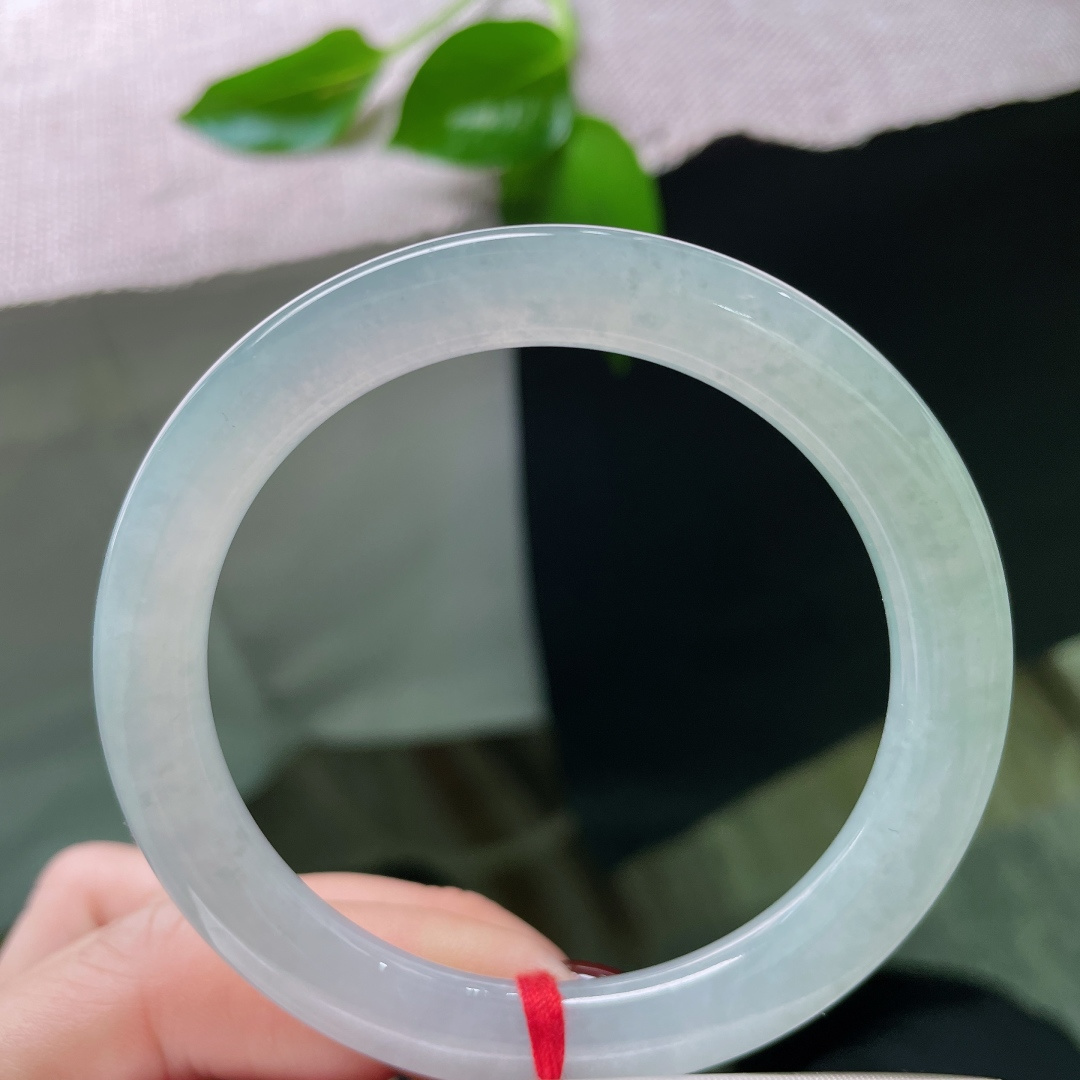 54.4/8.4冰美人条，冰润通透，种水十足，秀丽倾心，贵气，棉线，ss49987a