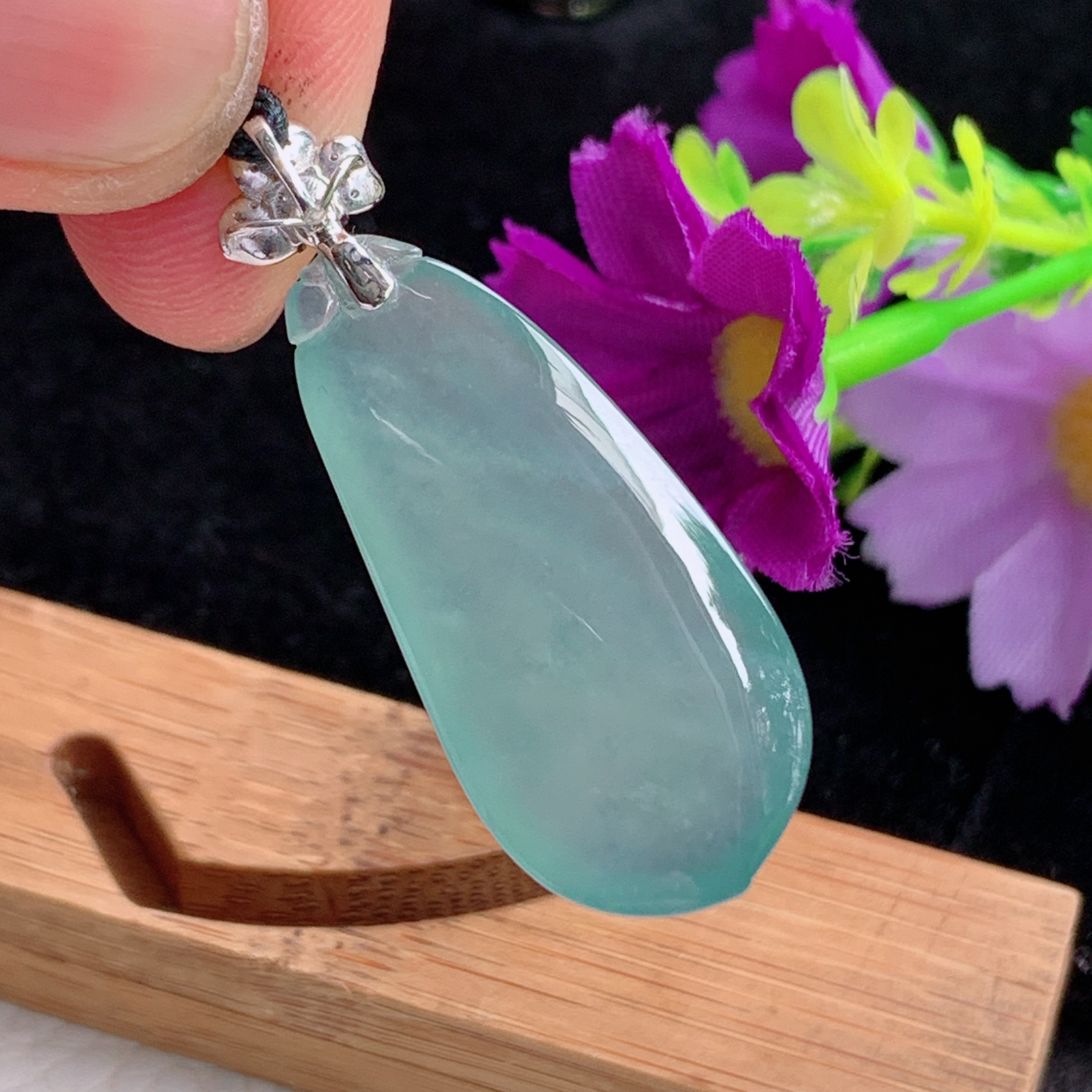 zz3实拍玉石34.5*16*5.6缅甸翡翠天空蓝冰种福瓜吊坠 镶金锁饱满玉坠