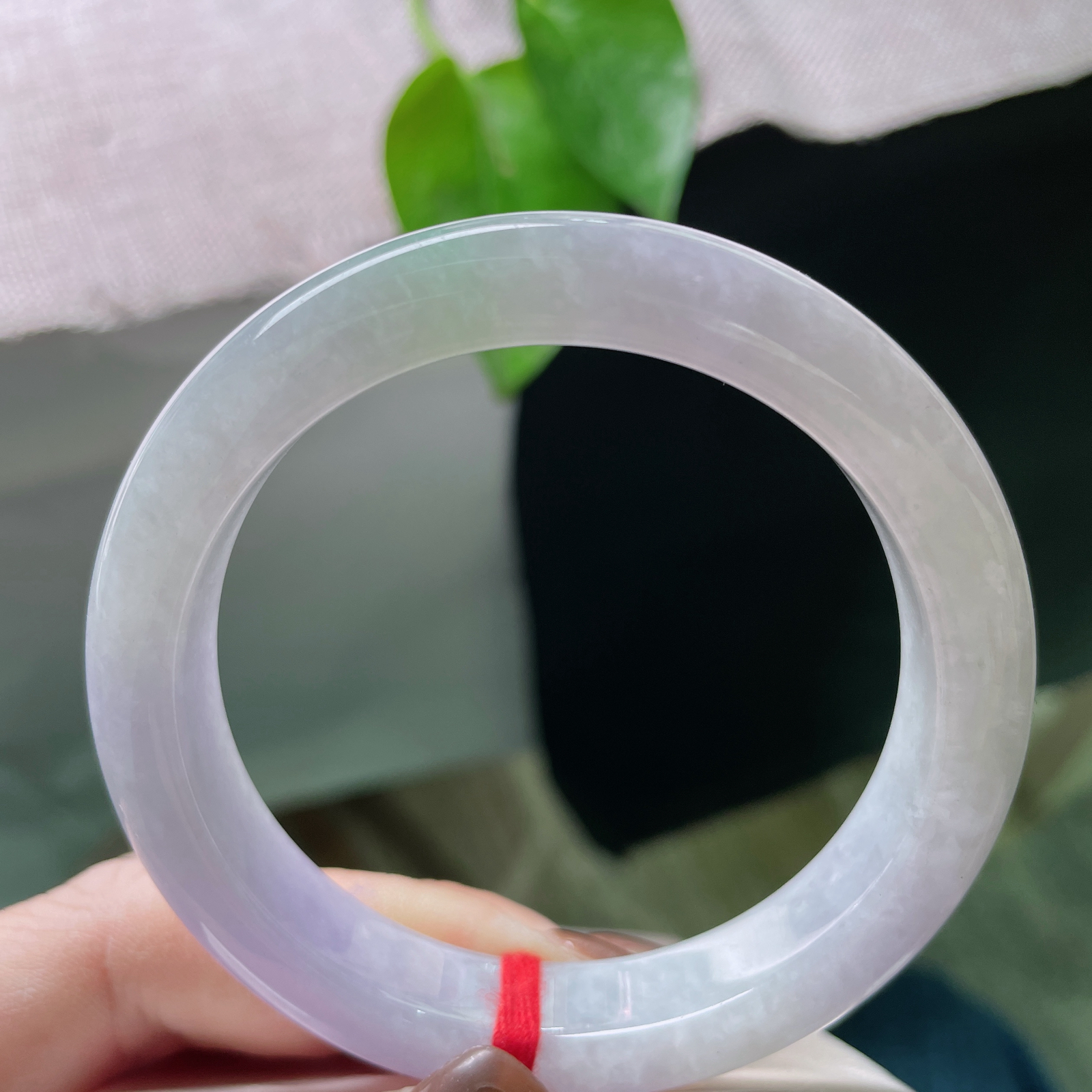 56.2/11.6/8.7春彩正圈，水润细腻，色彩斑斓，优雅大方..