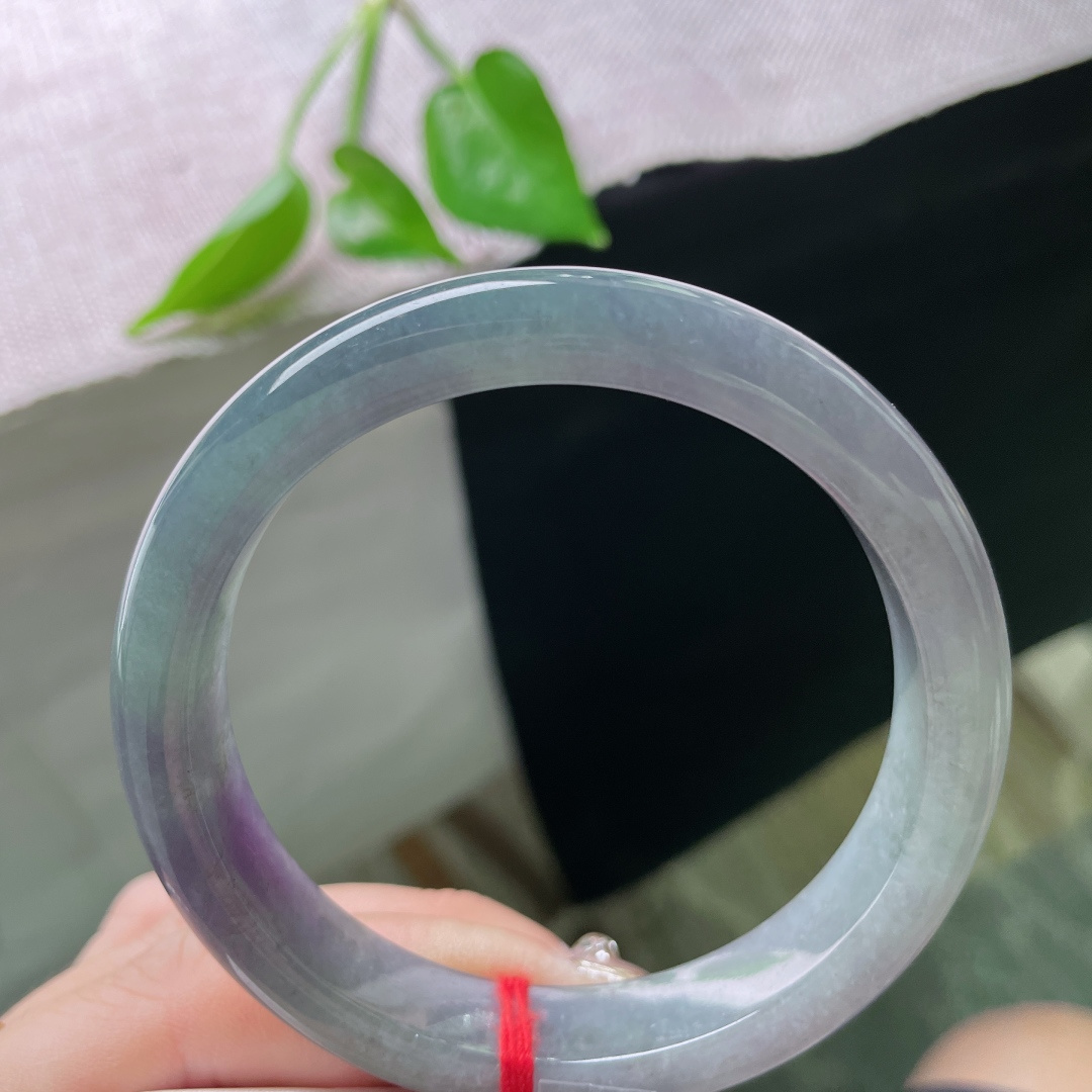 59.2/12.1/8.3，茄紫正圈，种老水足，细腻，富丽妖娆，沉稳中带着贵气，ss50335a