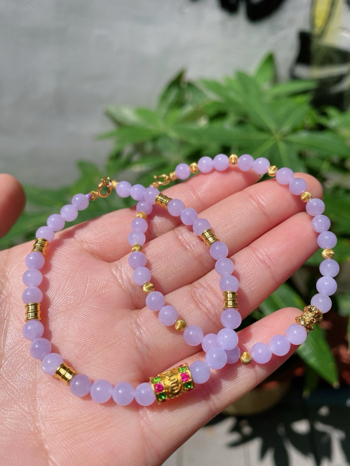 紫罗兰珠珠手串（一件价）
配饰18K金