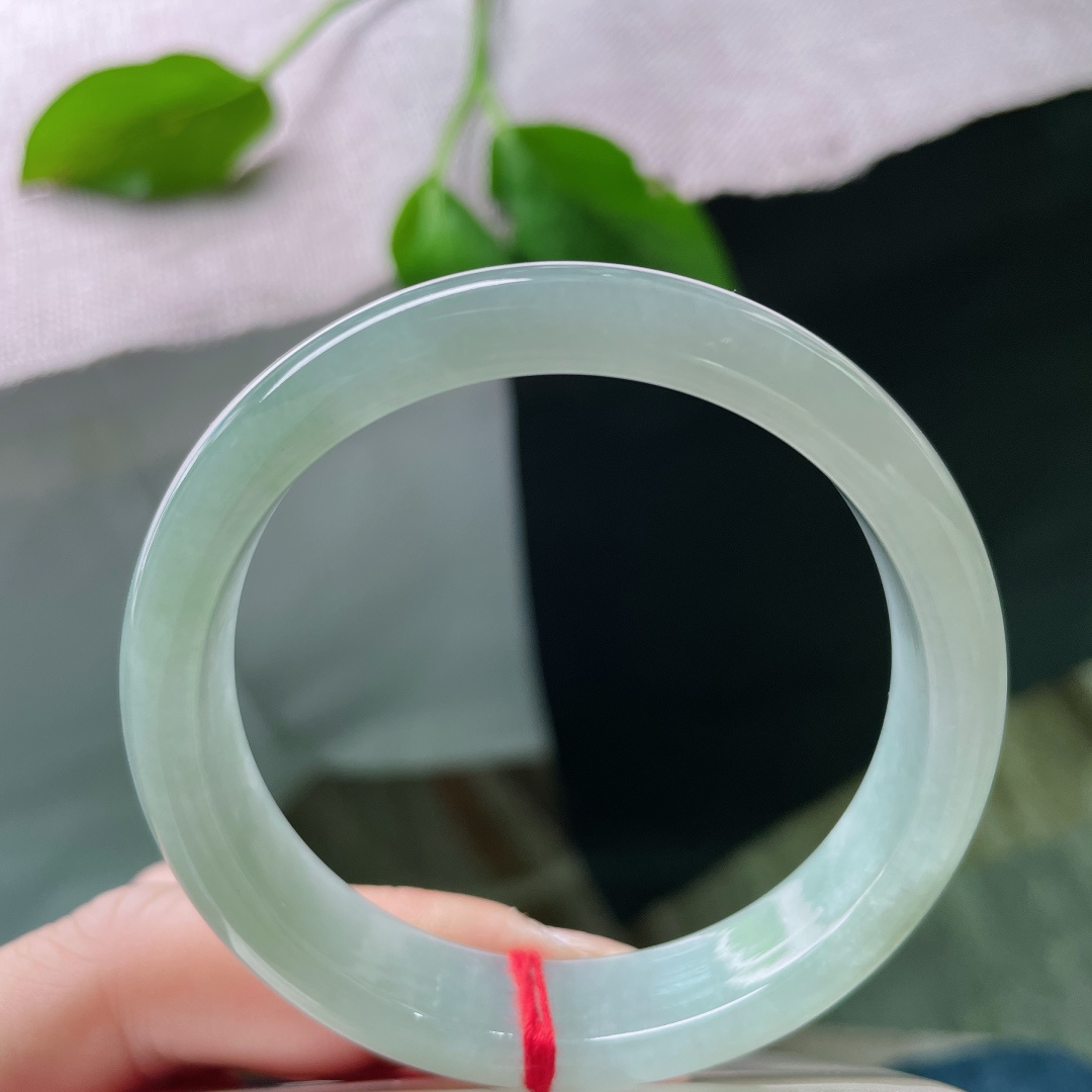 52.5/11.9/6.6，浅绿底正圈，色泽清爽，甜美，从容自若，ss50283a