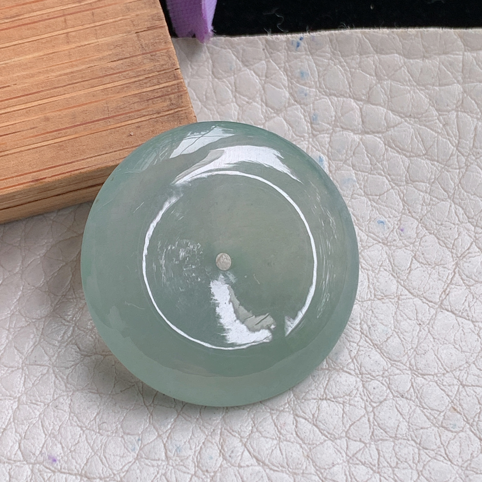 zz3实拍连金28.6*6天然缅甸翡翠冰透平安扣吊坠 冰晴水底玉扣