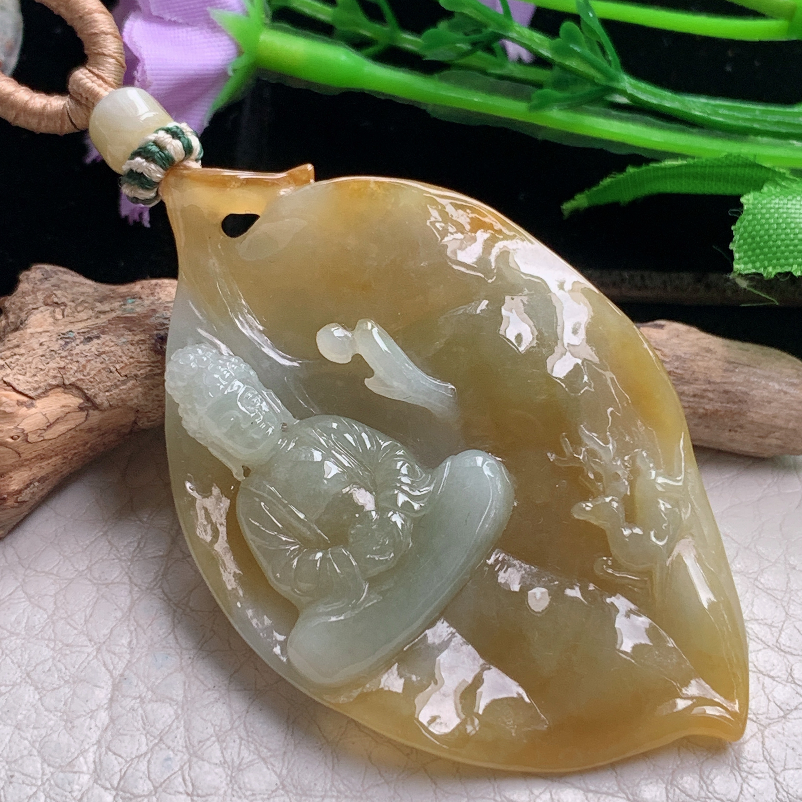 csy实拍61.5*38.8*10.3天然缅甸翡翠冰黄佛光普照 大日如来玉吊坠