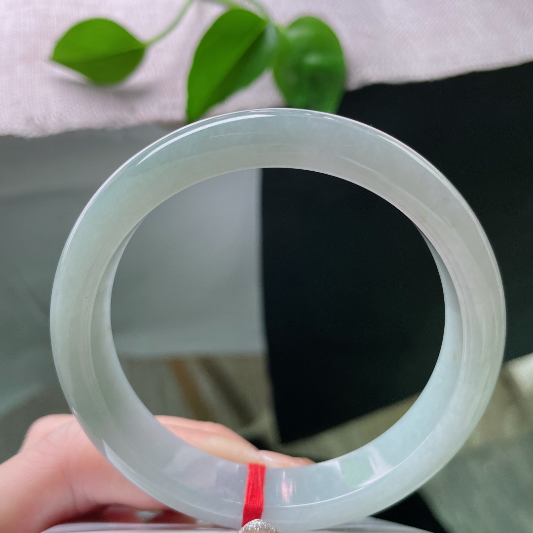 59.8/12.8/7.8，蓝底正圈，冰晶玉莹，种老，光感好，低调有内涵，皮纹，ss50268a