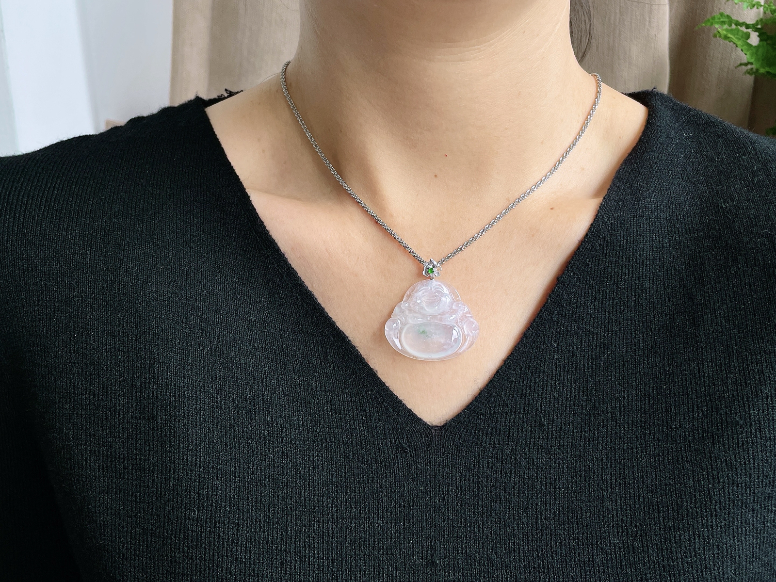 【镶嵌】冰飘花佛公吊坠  
【说明】缅料 18k金镶嵌 性价比高  
【整体】37
【裸石】34.7-30-5.5