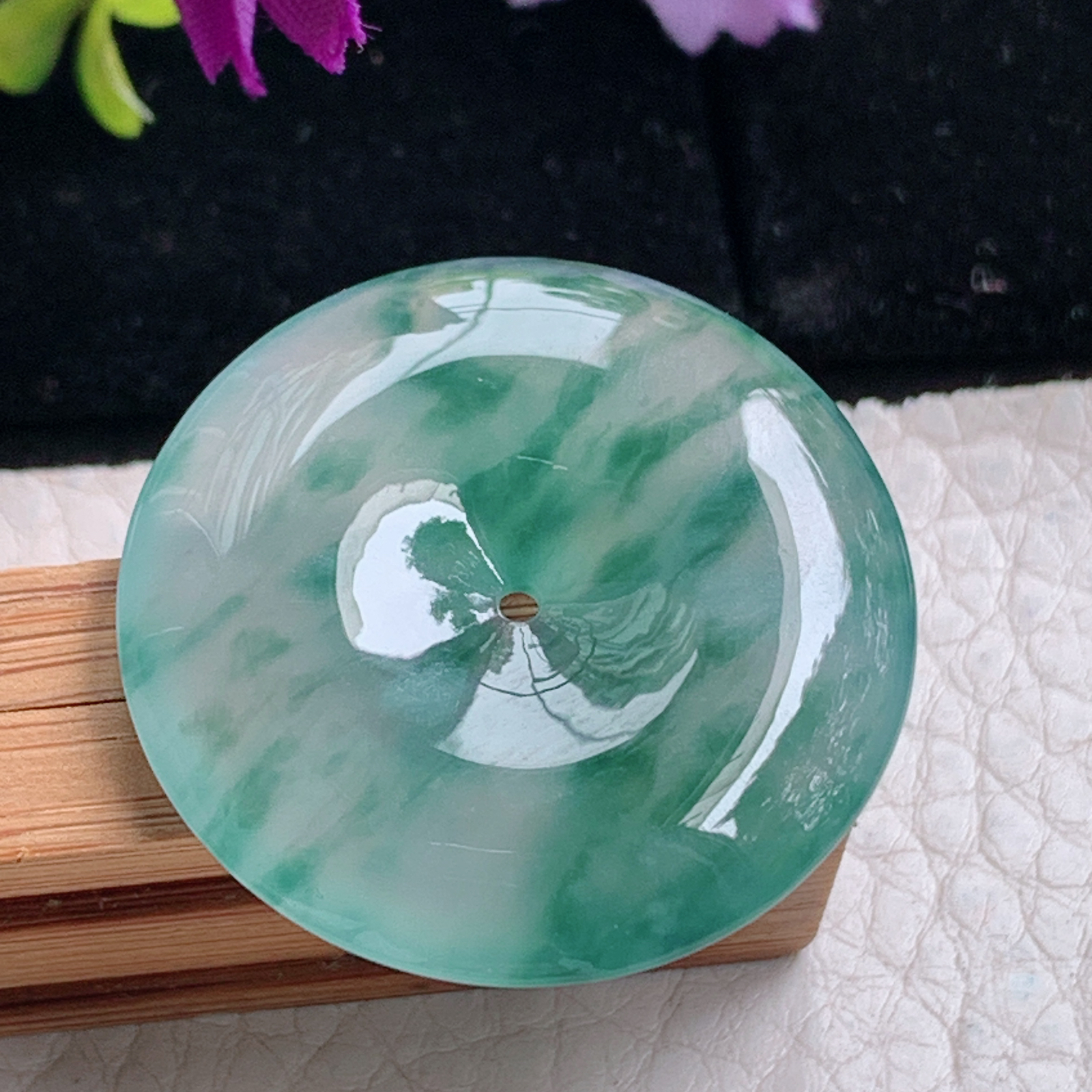 zz3实拍31*5.5天然缅甸翡翠冰飘花平安吊坠 简约高雅玉扣子玉坠