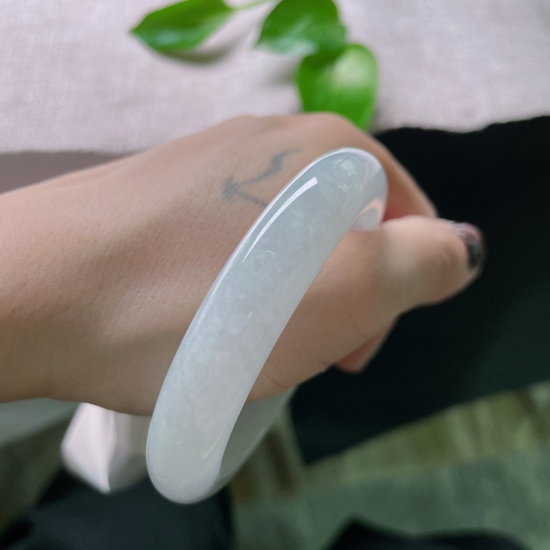 54.7/11.8/8.4，冰紫正圈，种老，清润通透，佩戴，减龄，皮纹，ss50076a