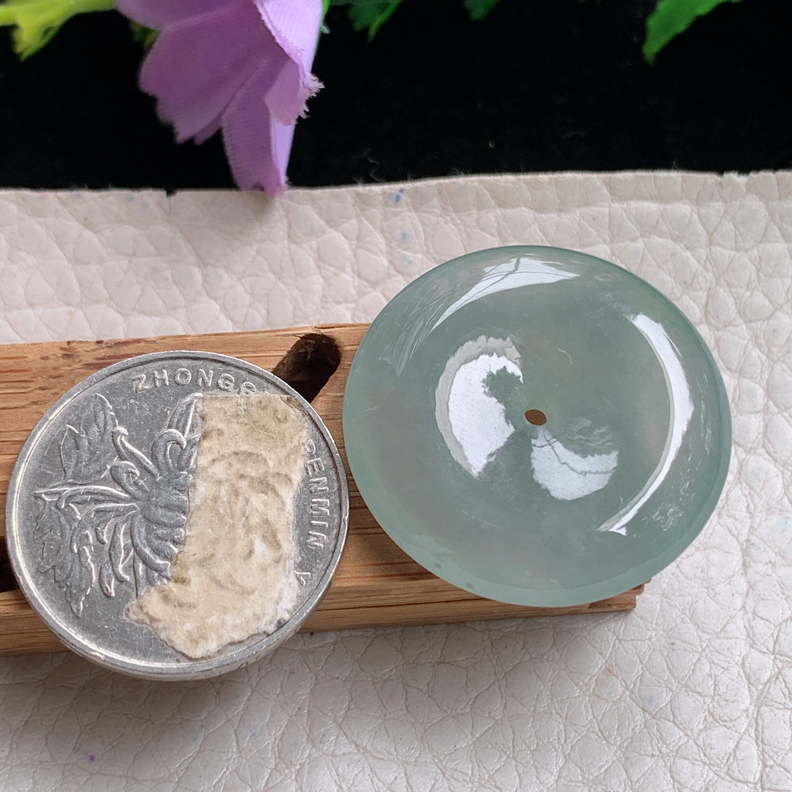 zz3实拍连金28.6*6天然缅甸翡翠冰透平安扣吊坠 冰晴水底玉扣