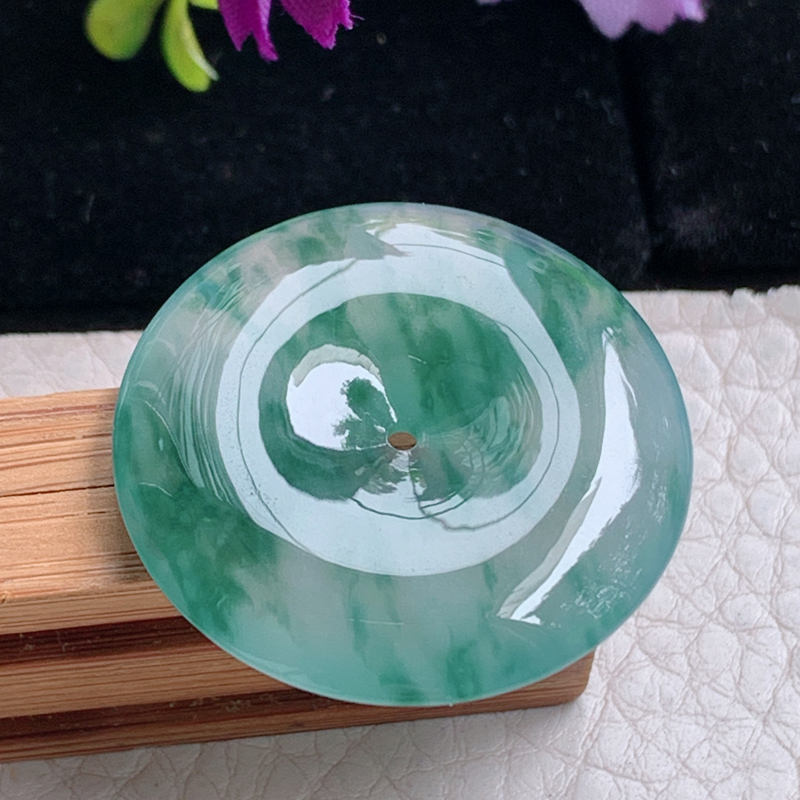 zz3实拍31*5.5天然缅甸翡翠冰飘花平安吊坠 简约高雅玉扣子玉坠