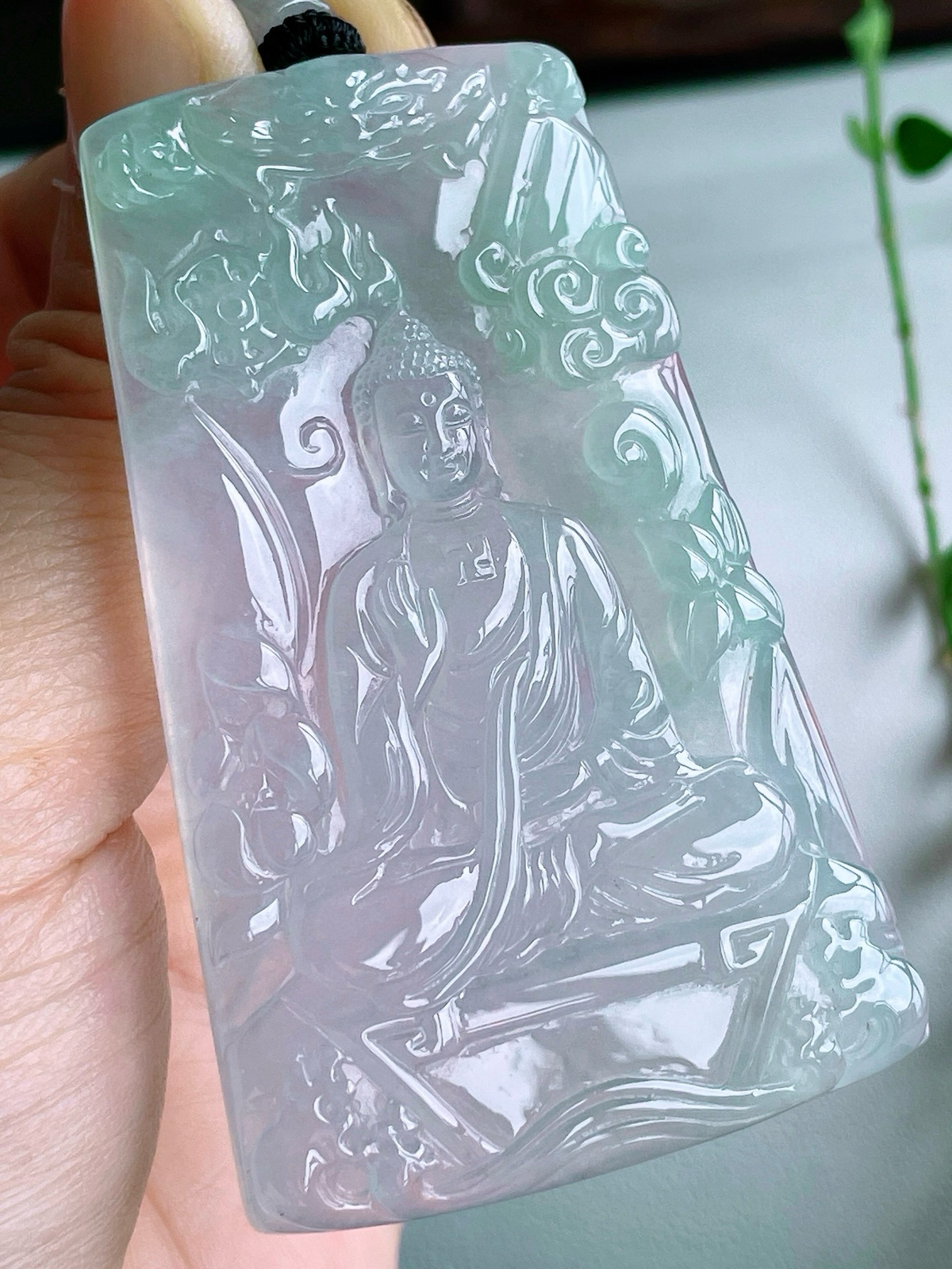 【裸石】冰晴水阿弥陀佛牌吊坠
【说明】缅料 性价比高  
【尺寸】67.2-41.8-5.8