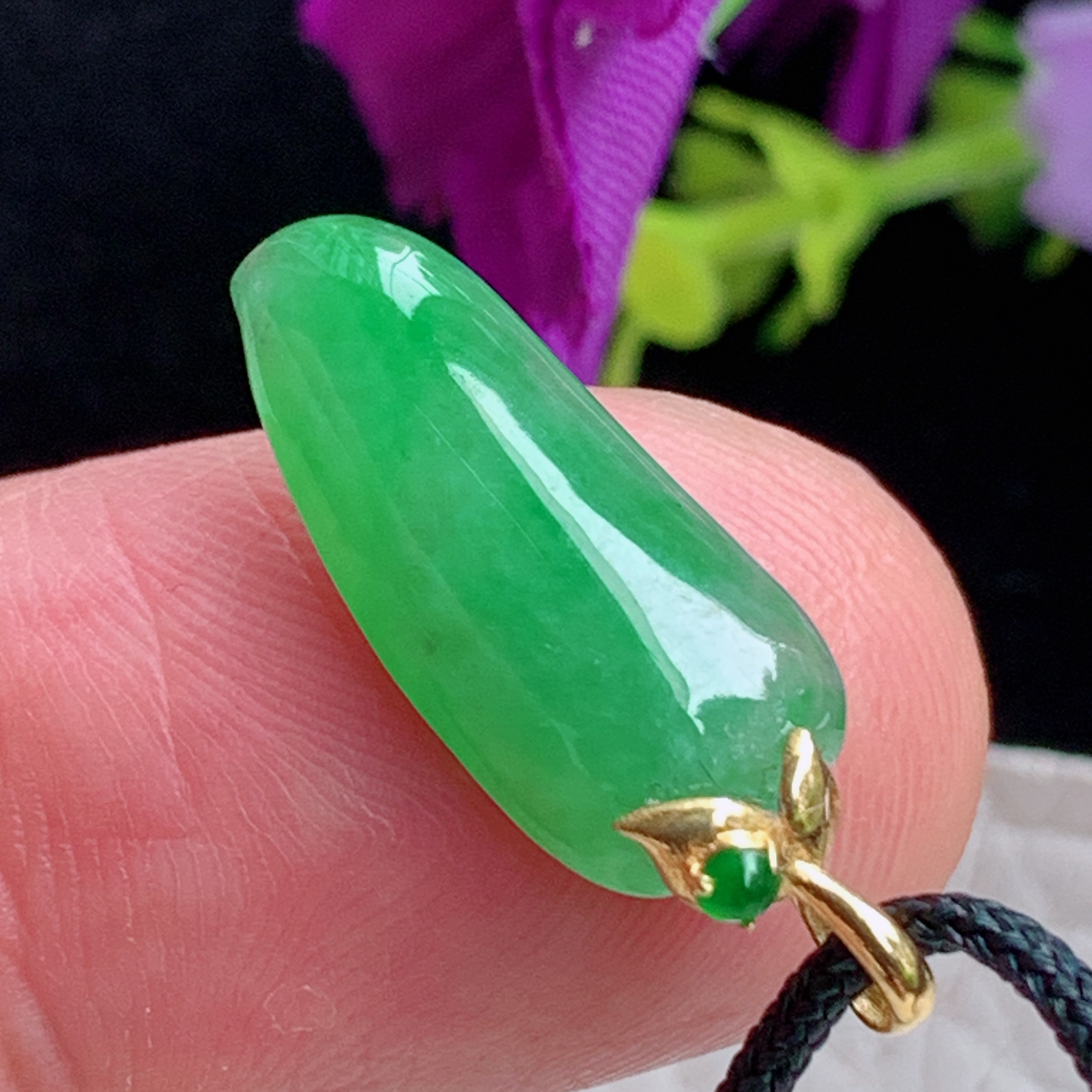 zz3实拍连金25*8.8*4.5缅甸翡翠满绿精美小福瓜小吊坠 镶金锁骨坠