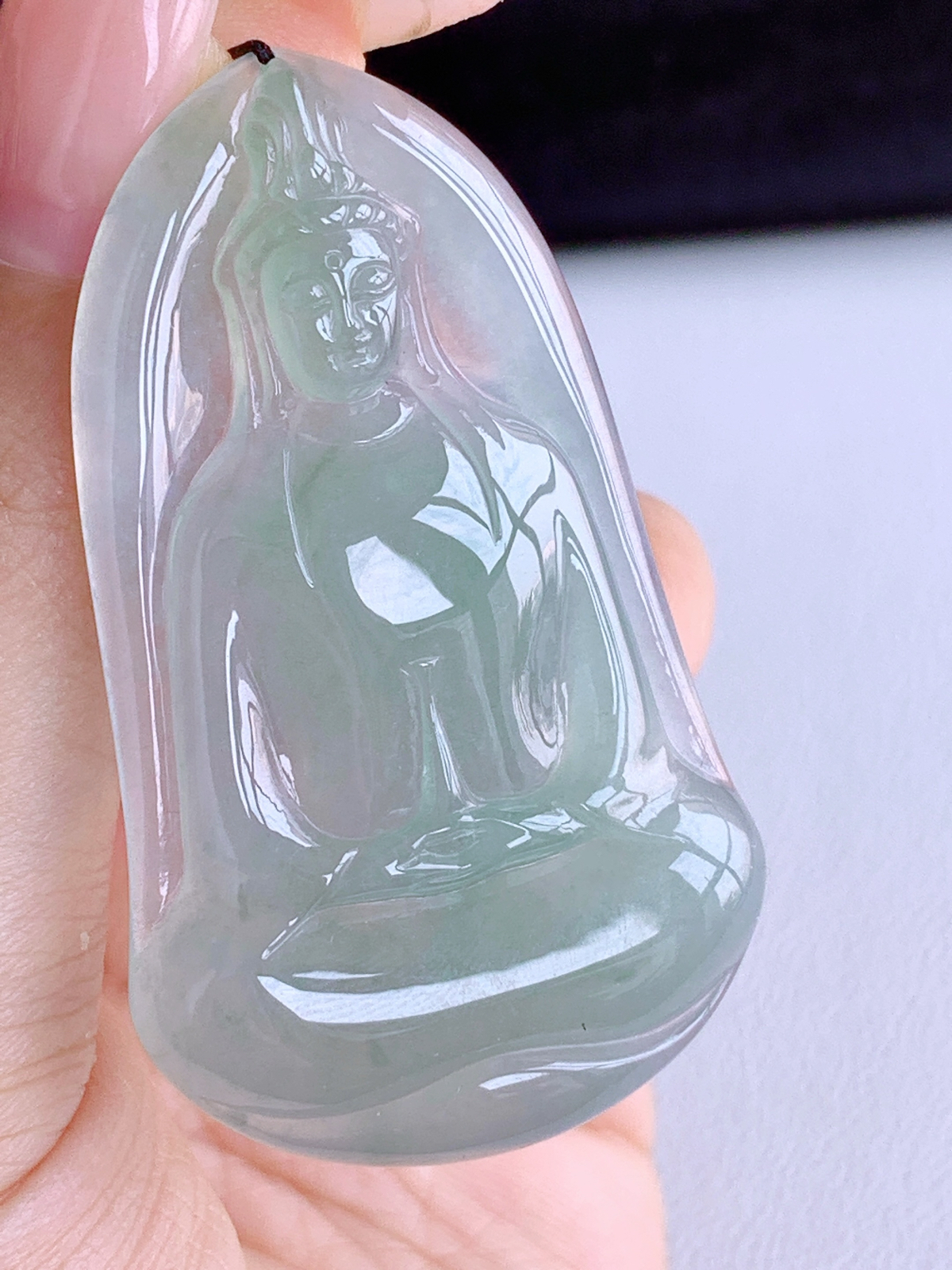 【裸石】冰晴水底素衣观音吊坠
【说明】缅料 性价比高  
【尺寸】53.5-32-5.6