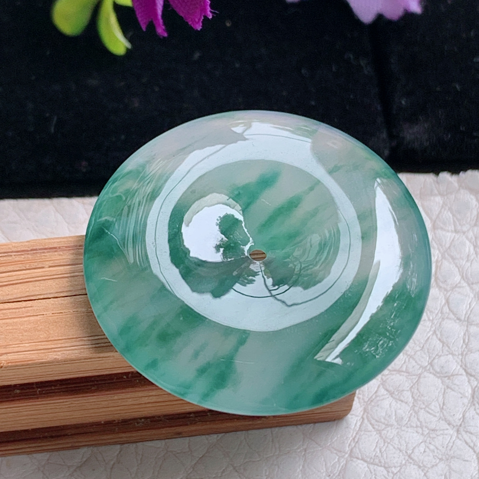 zz3实拍31*5.5天然缅甸翡翠冰飘花平安吊坠 简约高雅玉扣子玉坠