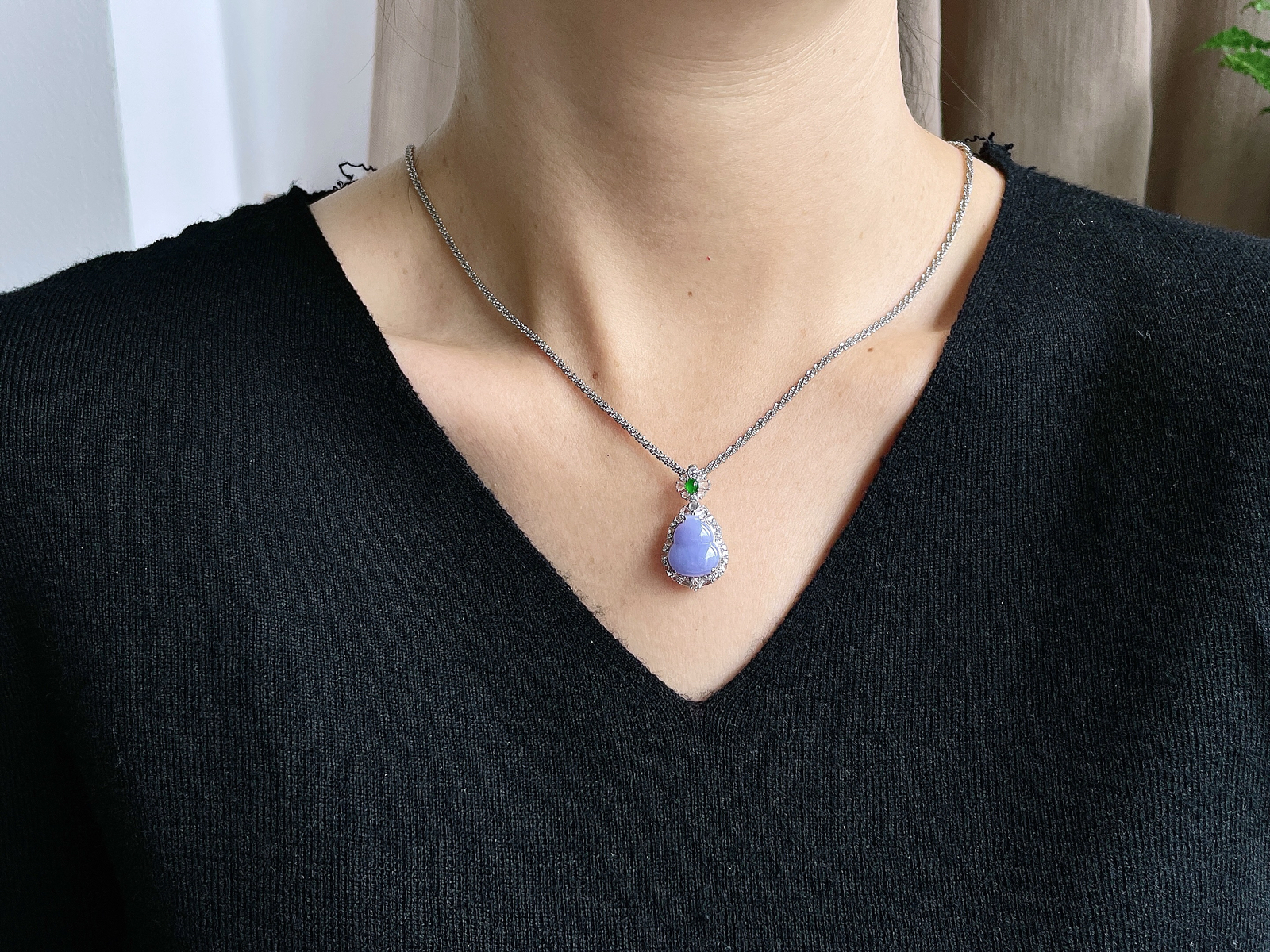 【镶嵌】紫罗兰葫芦两用款（戒指，吊坠）  
【说明】缅料 18k金镶嵌 性价比高  
【整体】28.7-15-11.4
【裸石】13.7-11.4-3
【圈口】14号