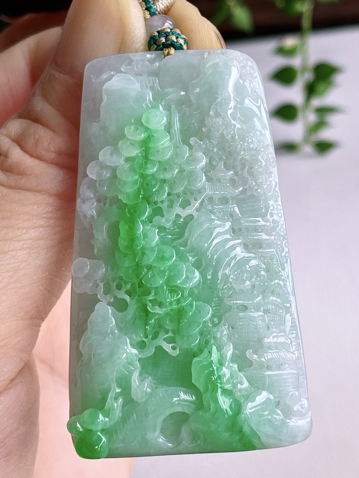 【裸石】冰飘花山水牌大山水牌吊坠
【说明】缅料 性价比高  
【尺寸】55-32.5-10