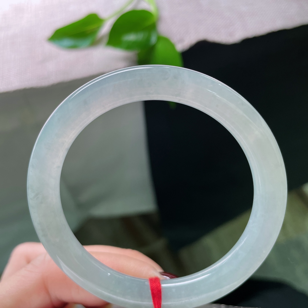 54.4/8.4冰美人条，冰润通透，种水十足，秀丽倾心，贵气，棉线，ss49987a