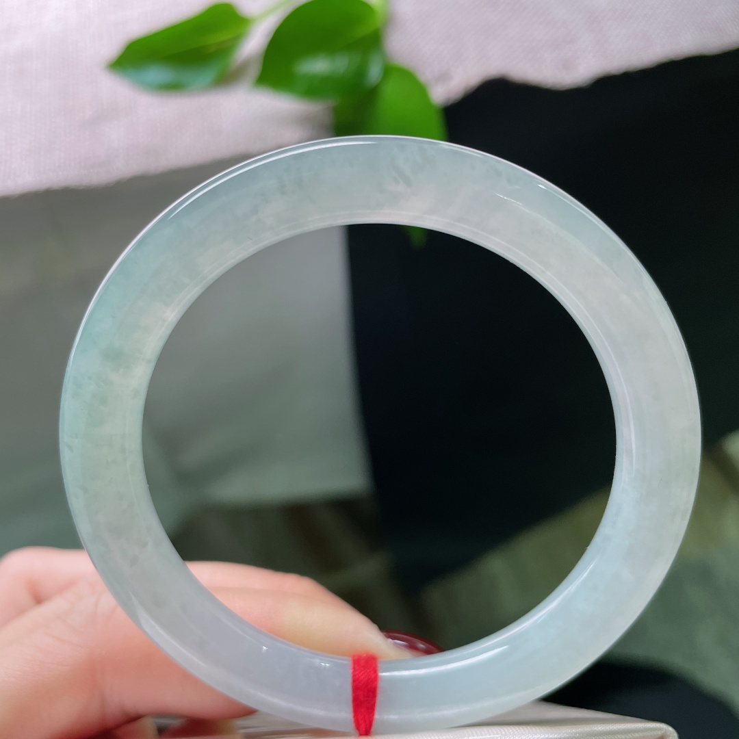 54.4/8.4冰美人条，冰润通透，种水十足，秀丽倾心，贵气，棉线，ss49987a