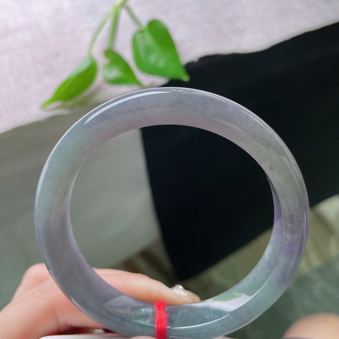 59.2/12.1/8.3，茄紫正圈，种老水足，细腻，富丽妖娆，沉稳中带着贵气，ss50335a