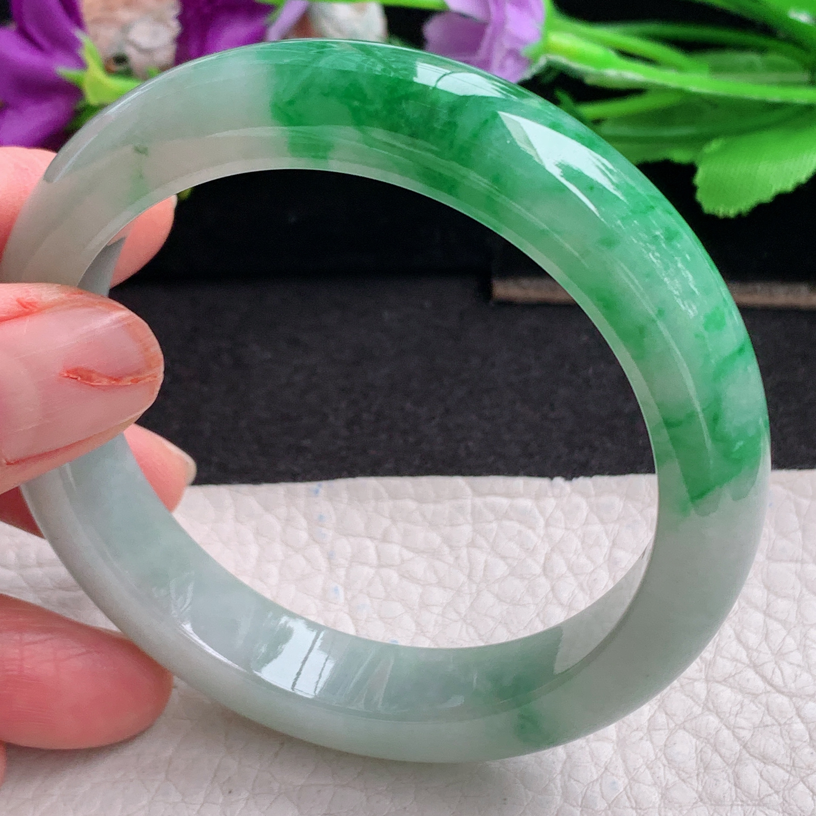 ll实拍58*12.6*8.8平安镯 天然翡翠a货手镯胶感辣绿正圈玉镯子