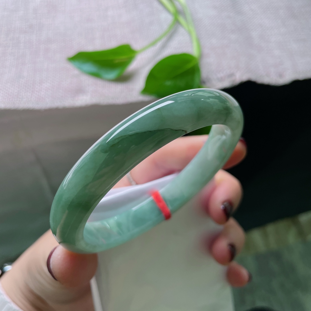 63.2/12.3/8，油绿正圈，大圈口，油润细腻，沉稳又古典，韵味十足，皮纹，ss43358a