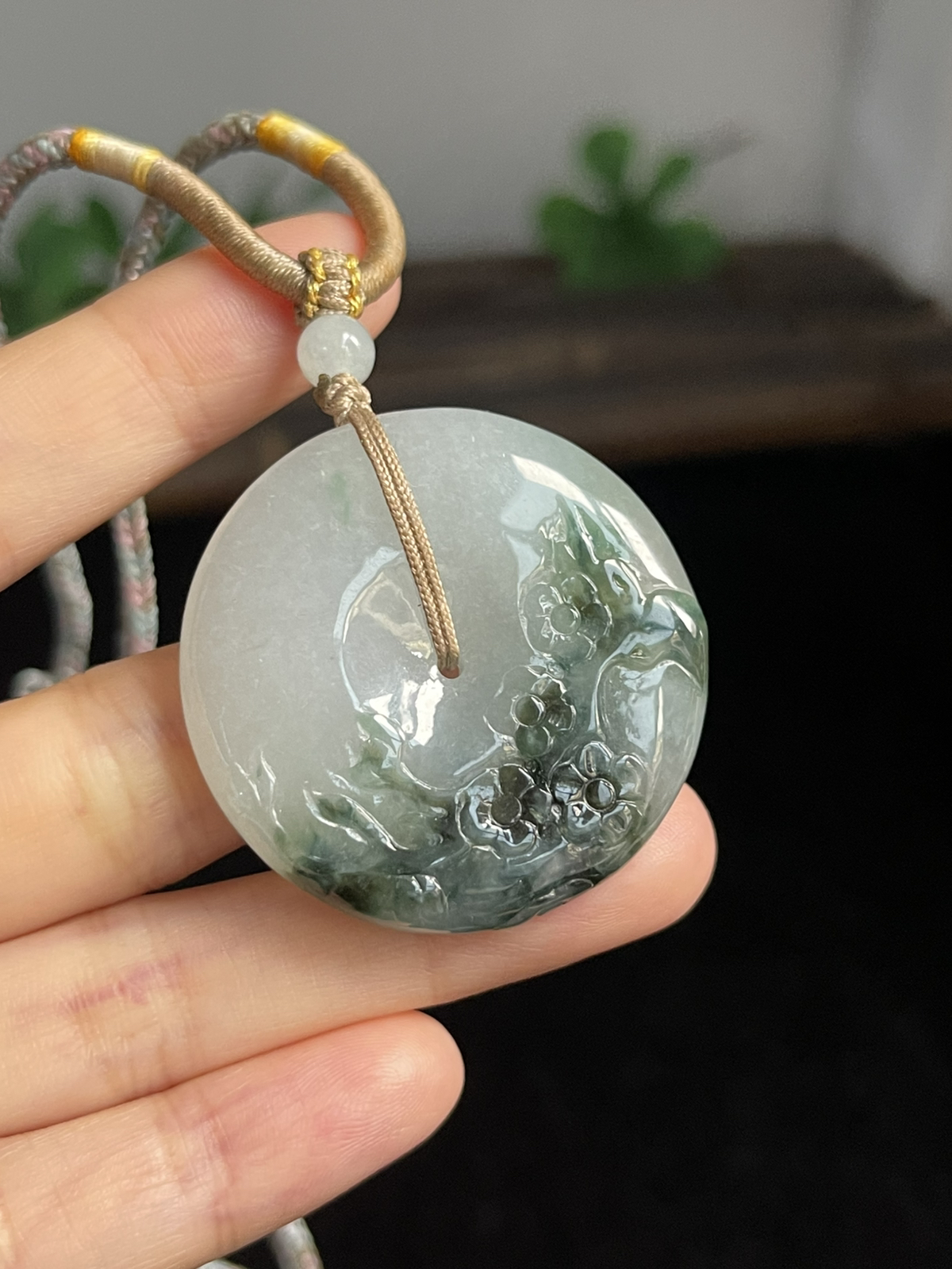 翡翠平安扣，配珠未测