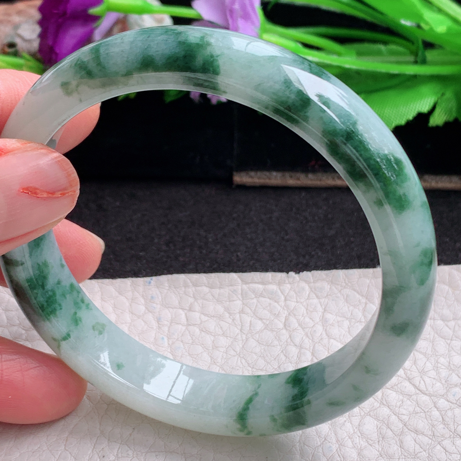 ll实拍59*12*7.5平安镯 天然翡翠a货手镯胶感飘花正圈玉镯子