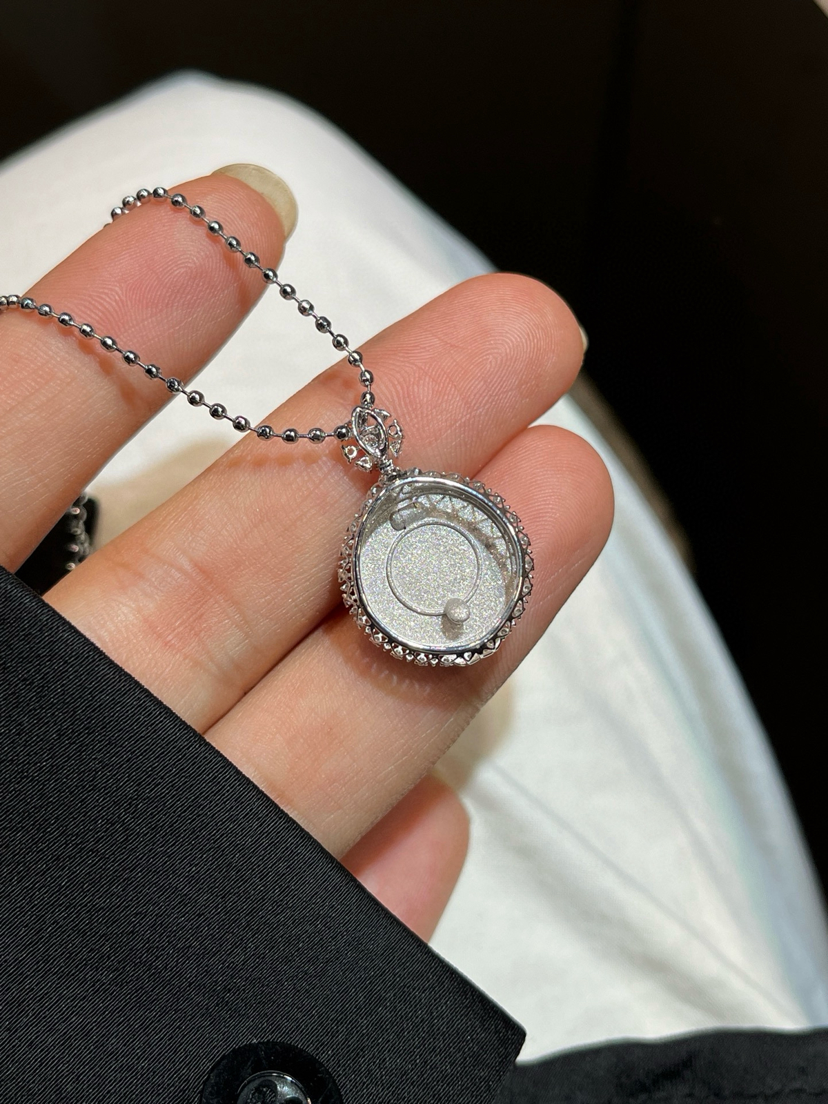 冰种黄翡平安扣……
-

尺寸看图一
18k金镶嵌