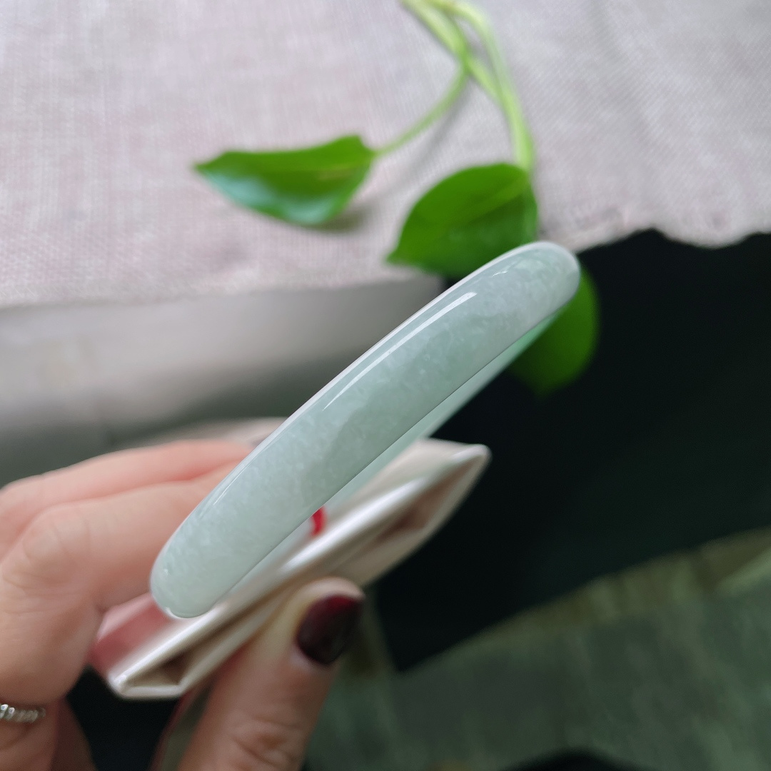 56/9.2飘绿圆条，水润细腻，色彩甜美，秀丽倾心，棉线纹，贵气，ss49903a