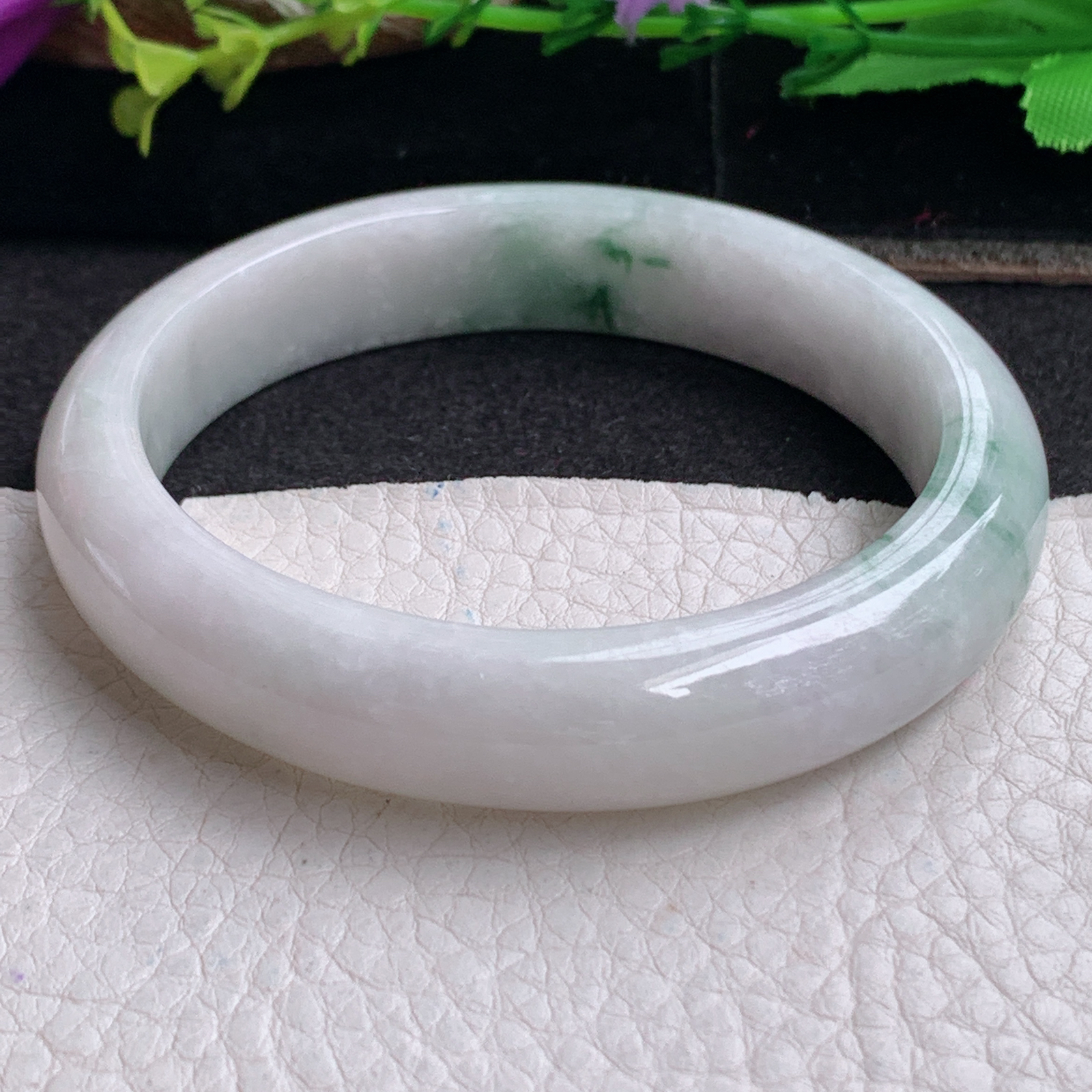 ll实拍58*12.3*7.6平安镯 天然翡翠a货手镯胶感飘花正圈玉镯子