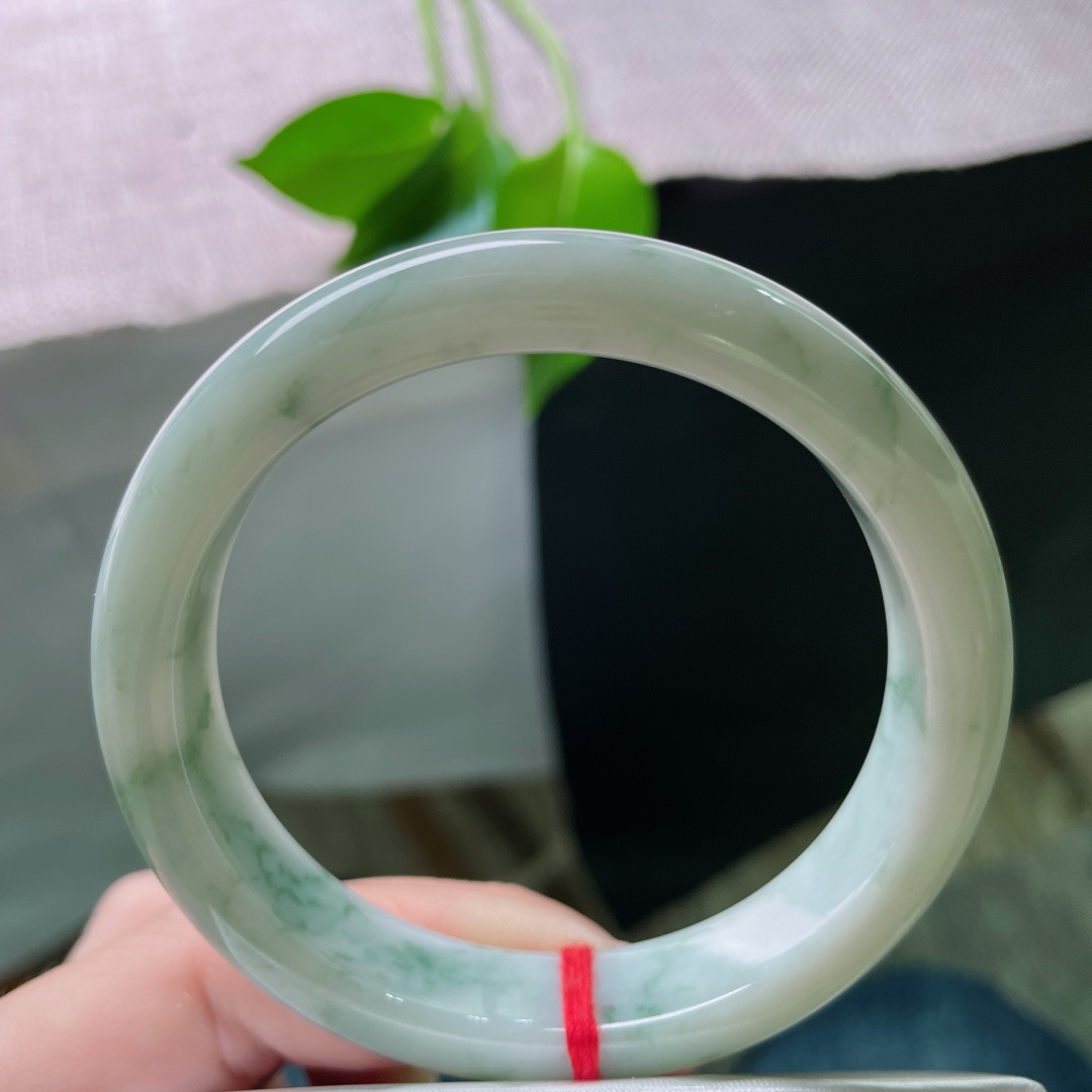 55.8/11.9/8.2飘花正圈，水润细腻，优雅大方，棉线，ss49121a