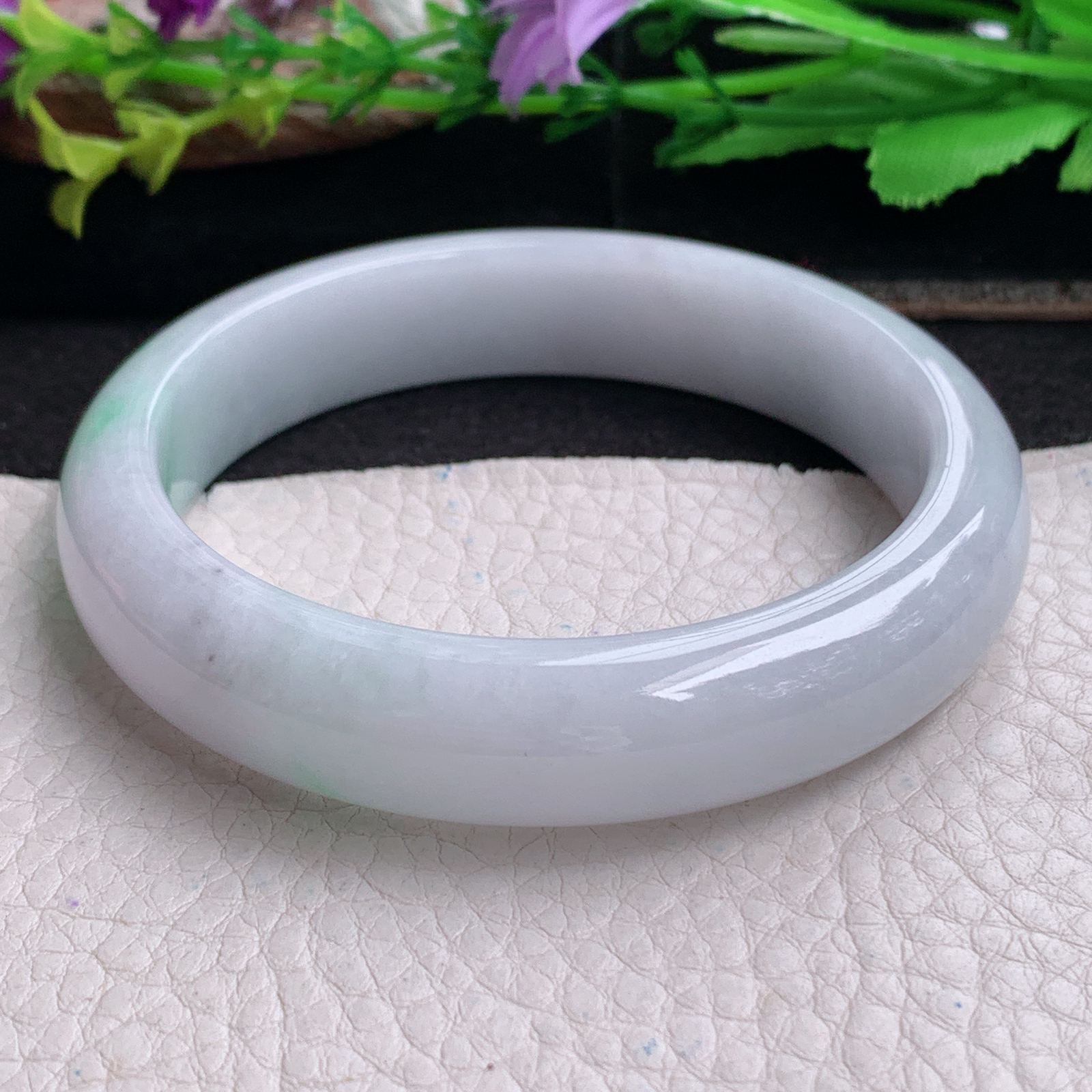 ll实拍59*13.3*8平安镯 天然翡翠a货手镯胶感飘绿正圈玉镯子