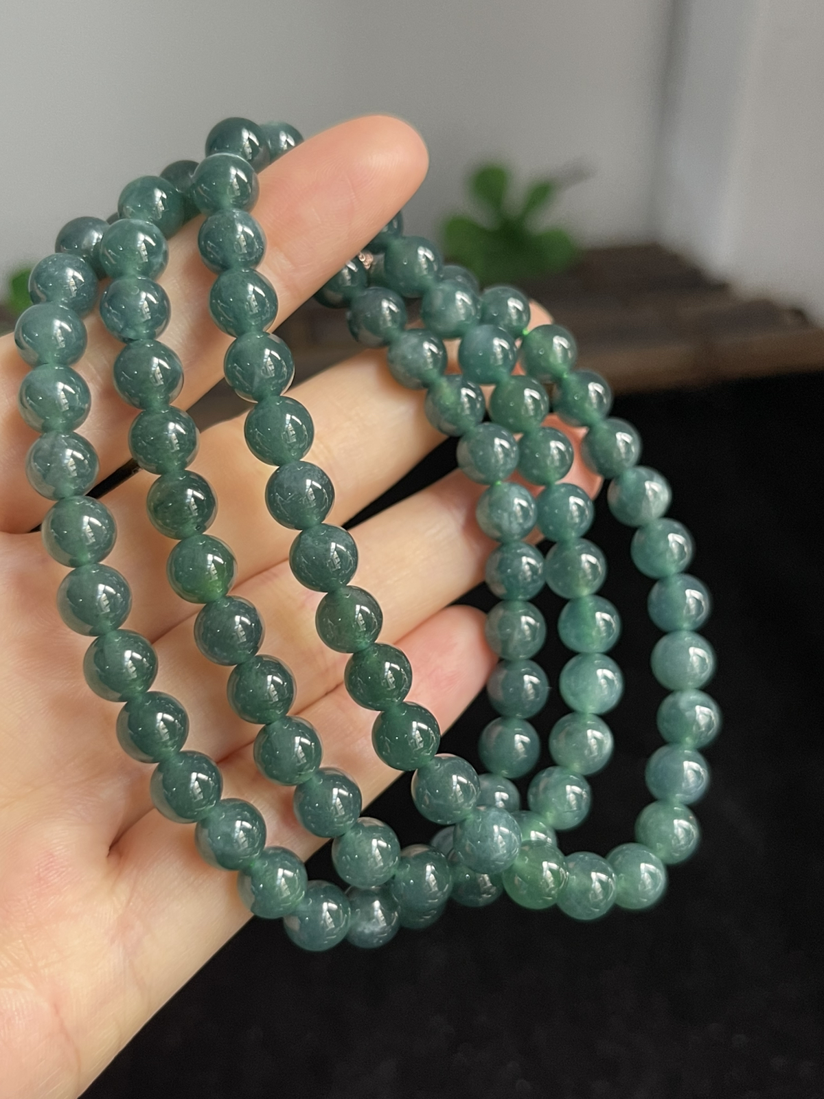 翡翠项链，满绿，颜色通透漂亮，可以做项链，可以做手链