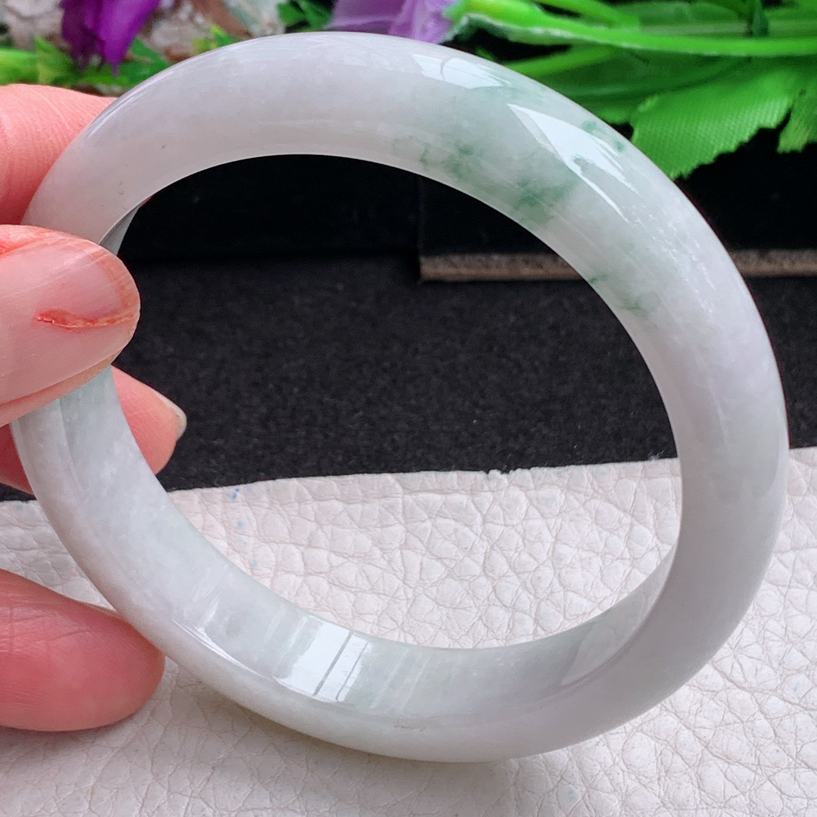 ll实拍58*12.3*7.6平安镯 天然翡翠a货手镯胶感飘花正圈玉镯子