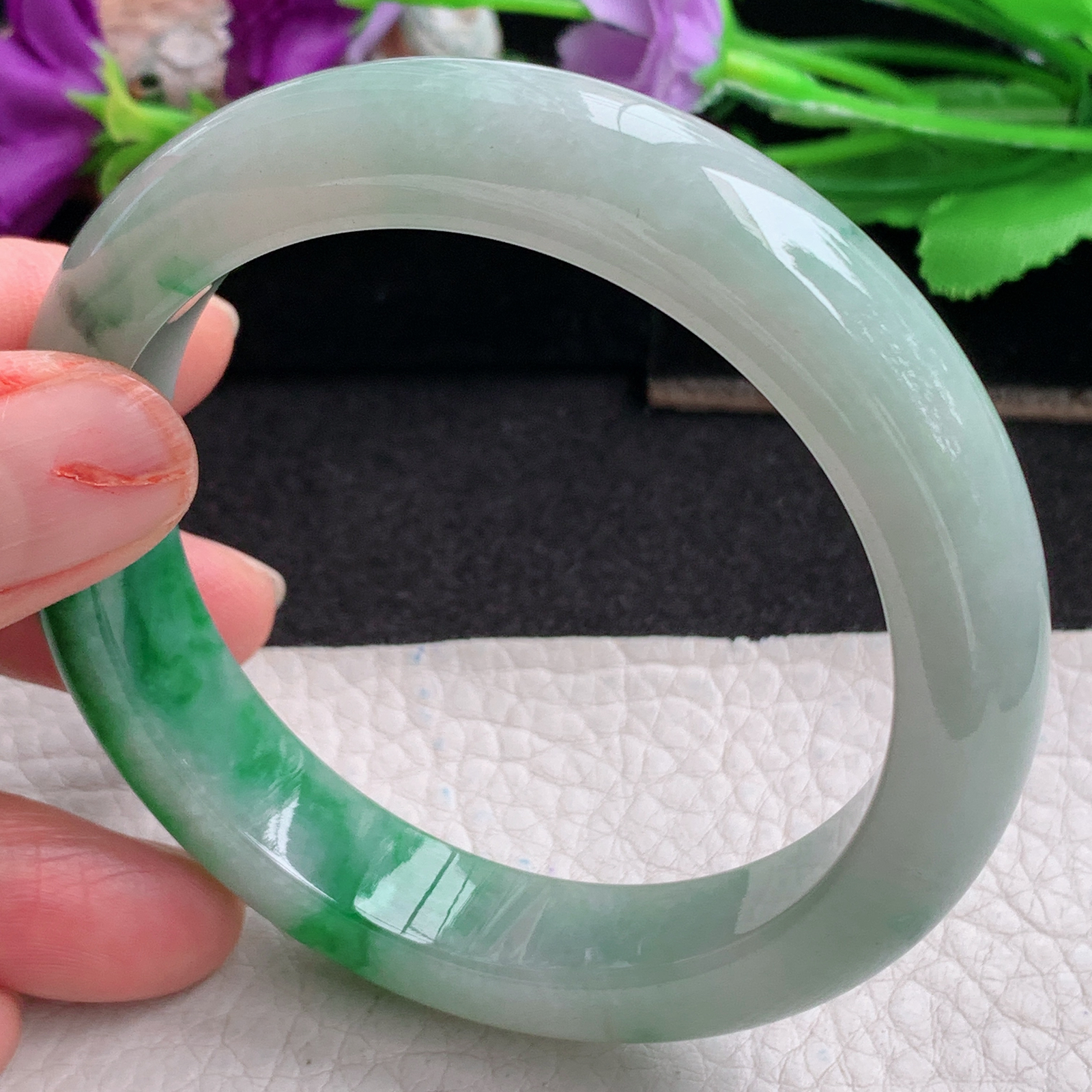 ll实拍58*12.6*8.8平安镯 天然翡翠a货手镯胶感辣绿正圈玉镯子