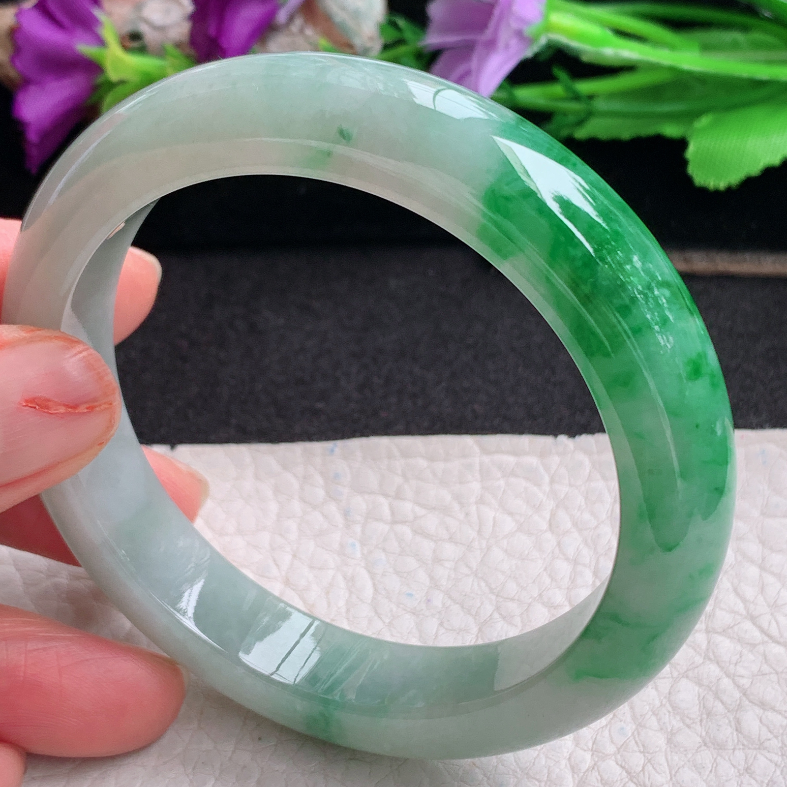 ll实拍58*12.6*8.8平安镯 天然翡翠a货手镯胶感辣绿正圈玉镯子