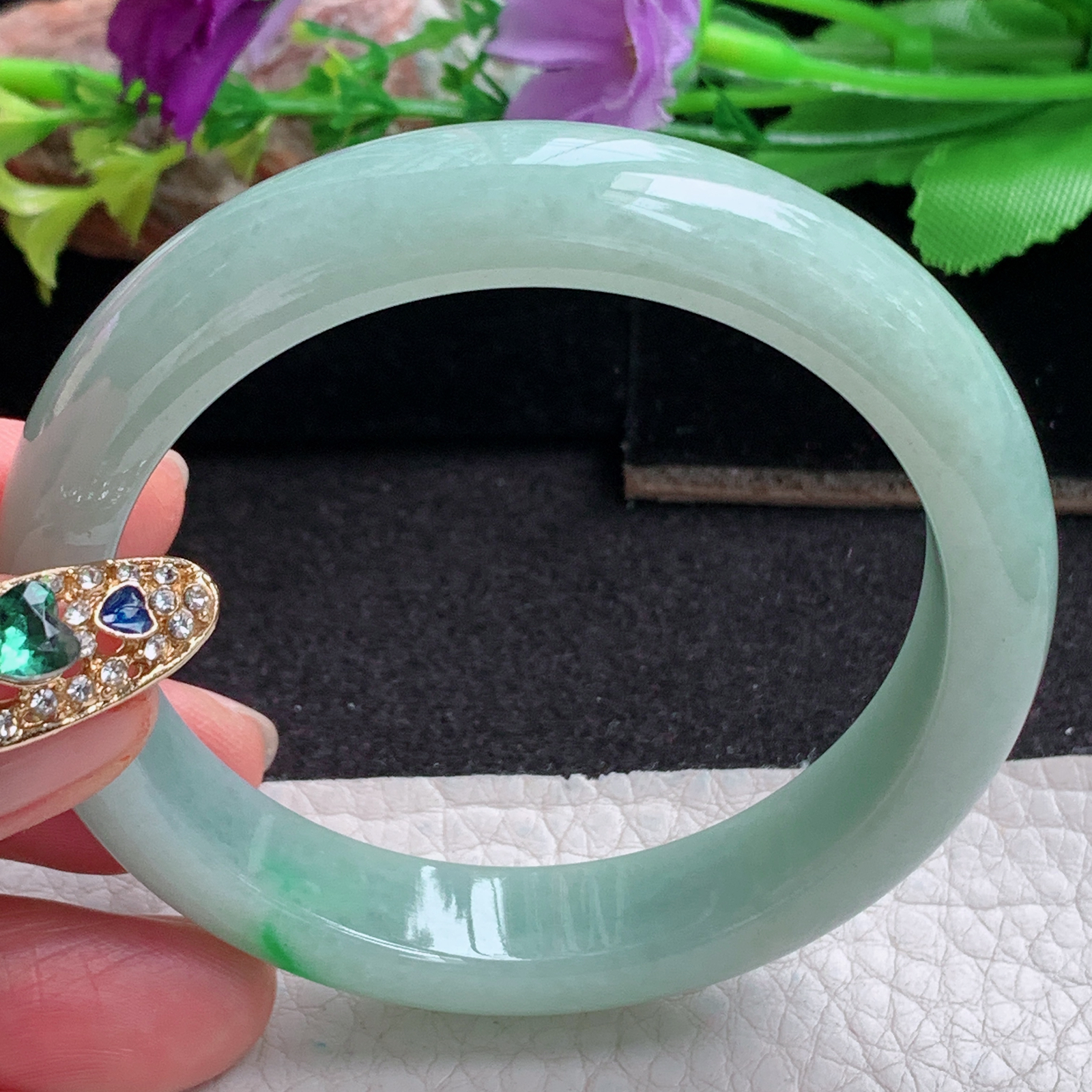 xx实拍53.5*11.3*7.3平安镯 天然缅甸翡翠a货手镯飘绿秀气正圈玉镯子