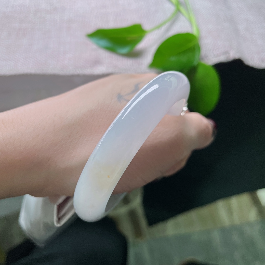 56.3/12.4/8.7紫罗兰正圈，水润细腻，清新简约，洒金招财进宝，甜美，ss46639a